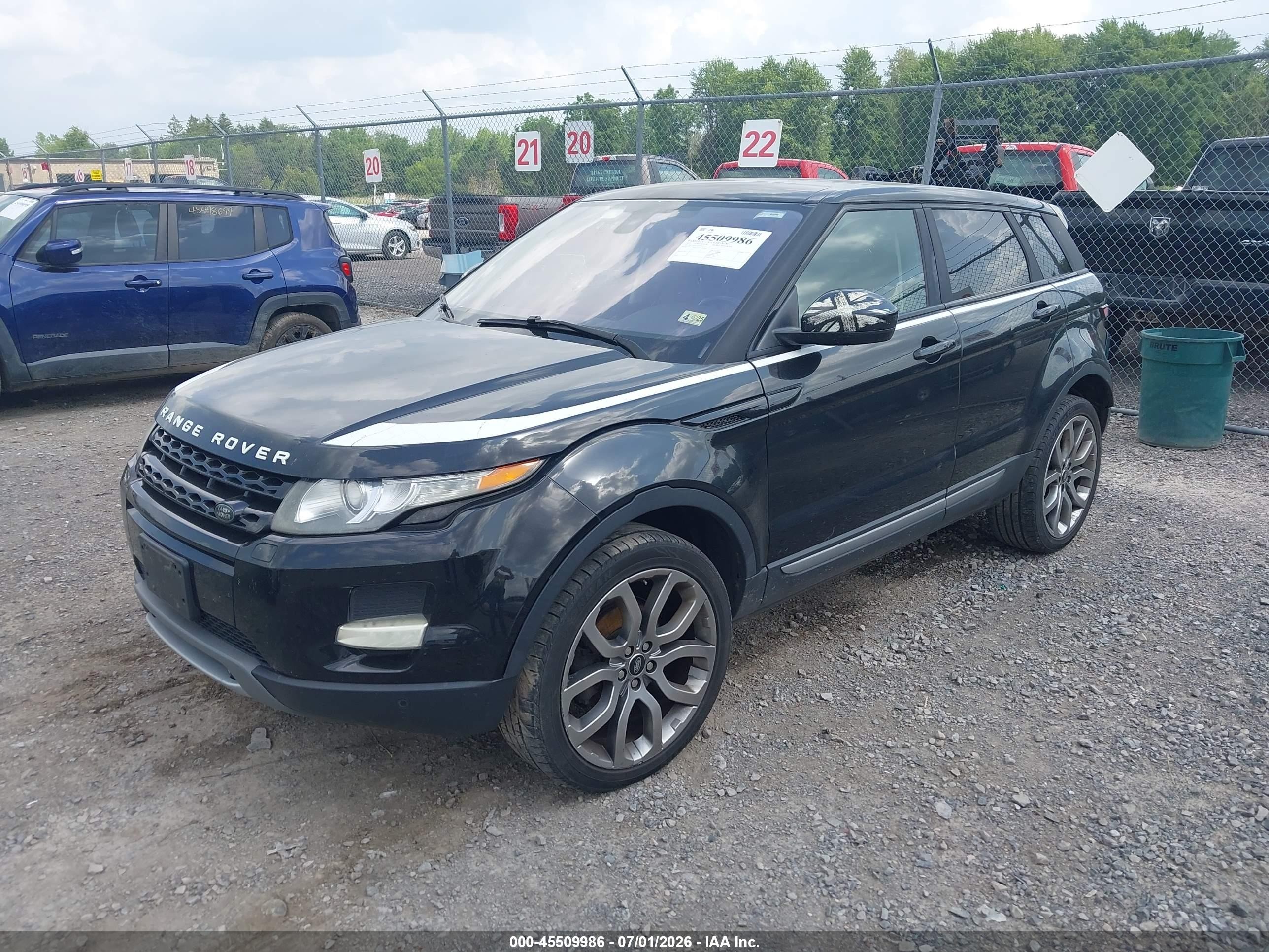 2015 Land Rover Range Rover Evoque Pure Черный vin: SALVP2BG2FH045953