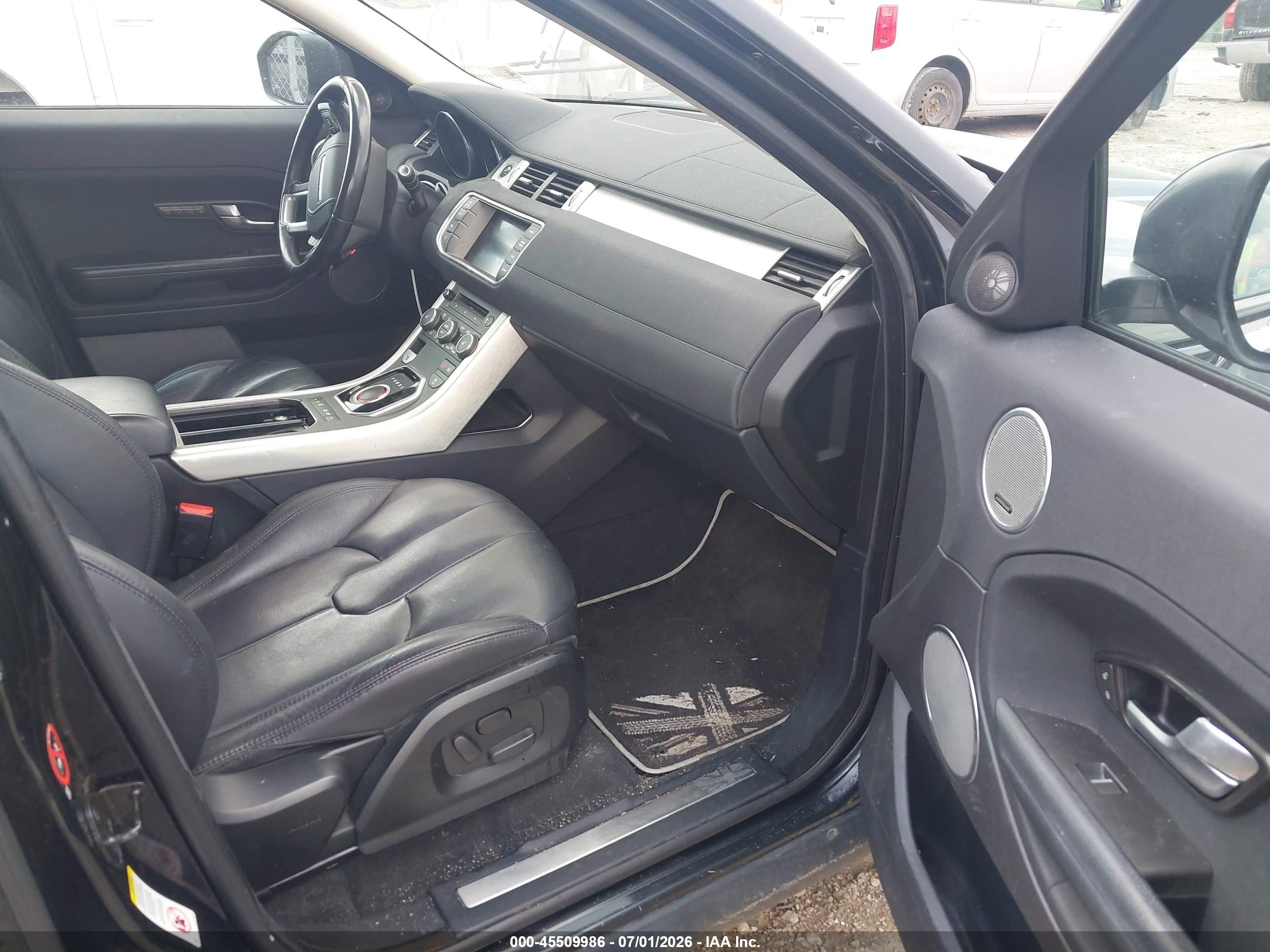 2015 Land Rover Range Rover Evoque Pure Черный vin: SALVP2BG2FH045953