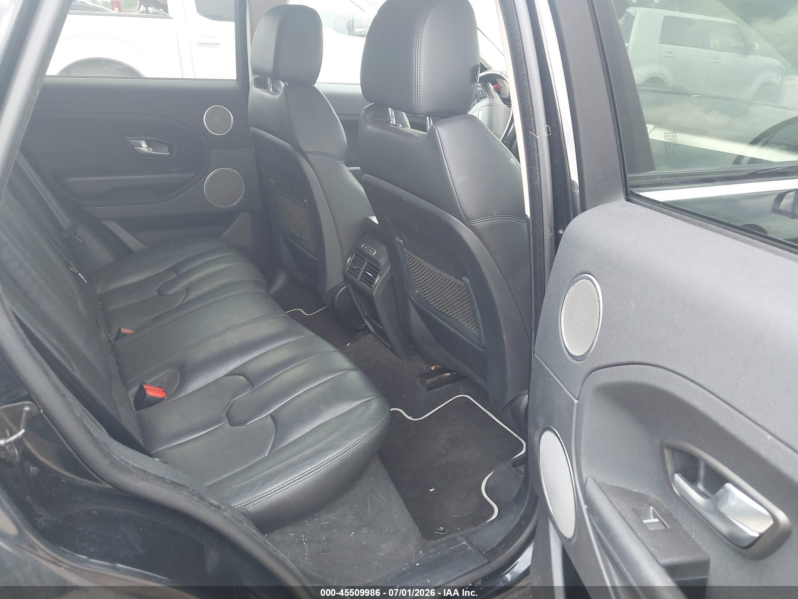 2015 Land Rover Range Rover Evoque Pure Черный vin: SALVP2BG2FH045953
