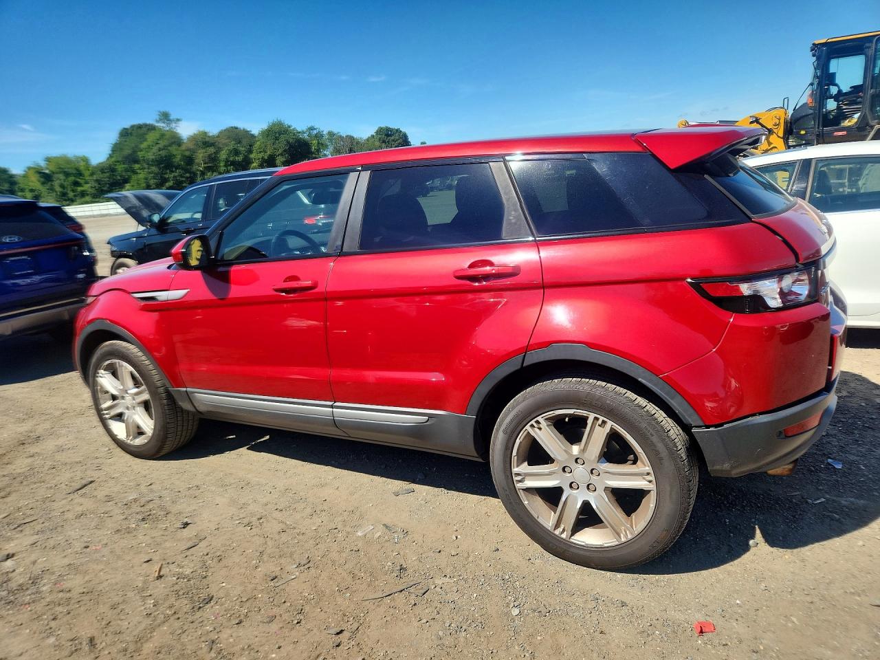 2015 Land Rover Range Rover Evoque Pure Plus Red vin: SALVP2BG2FH075518