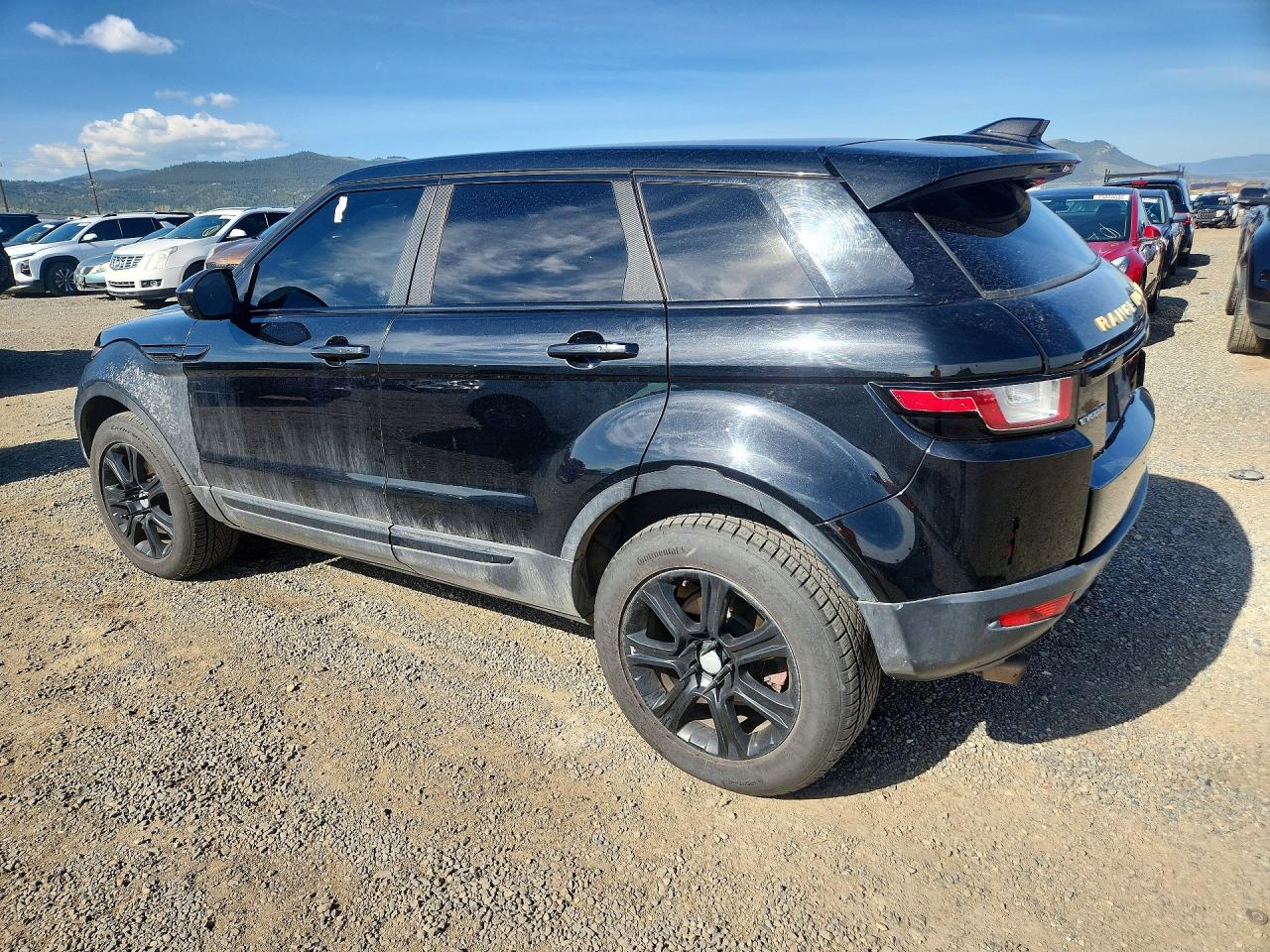 2016 Land Rover Range Rover Evoque Se Black vin: SALVP2BG2GH079988