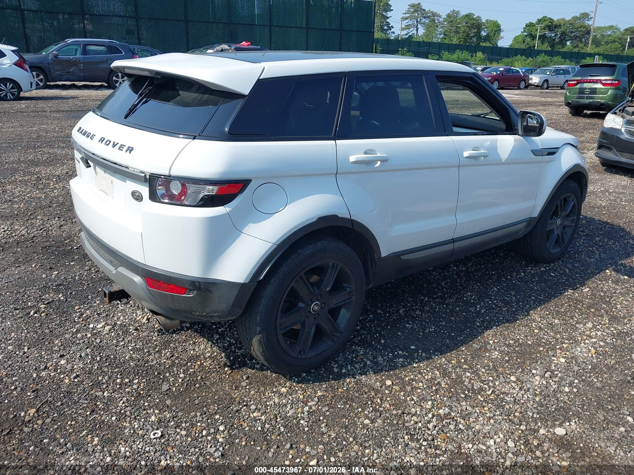 2013 Land Rover Range Rover Evoque Pure White vin: SALVP2BG3DH783192