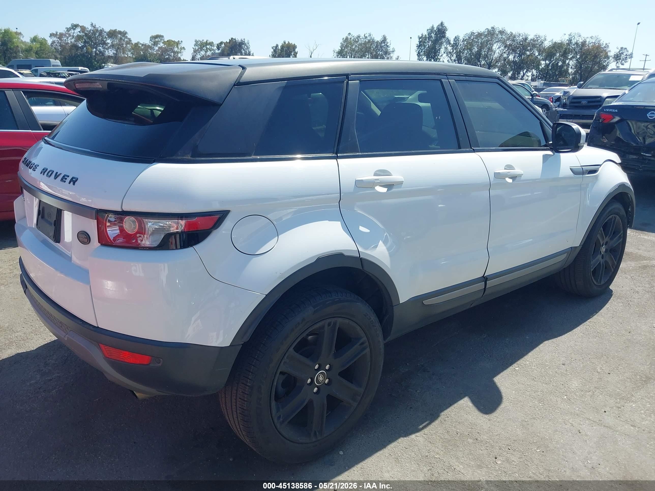 2013 Land Rover Range Rover Evoque Pure White vin: SALVP2BG3DH825151