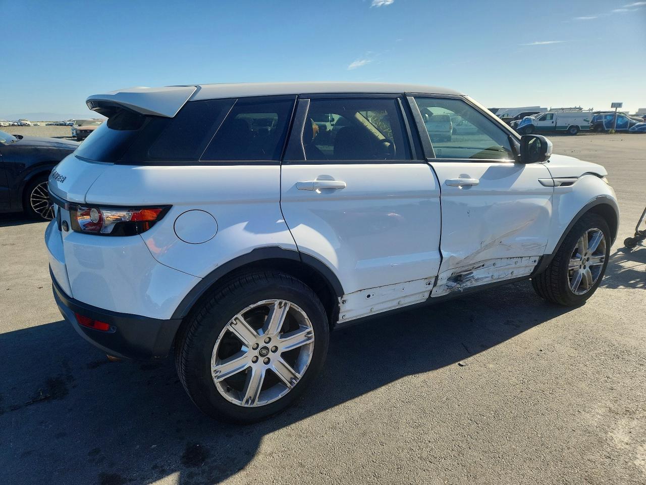 2013 Land Rover Range Rover Evoque Pure Plus White vin: SALVP2BG3DH842435