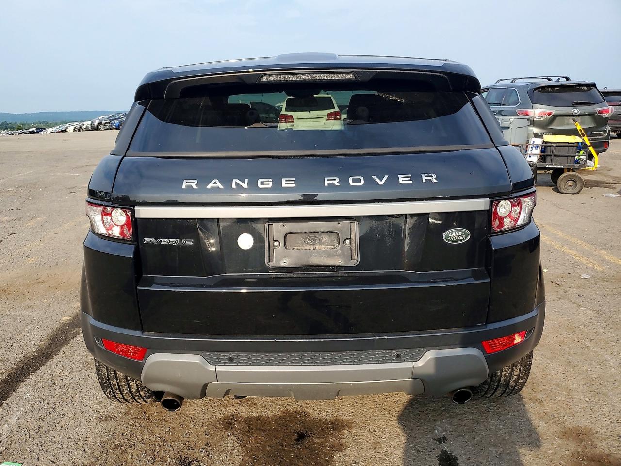 2014 Land Rover Range Rover Evoque Pure Plus Black vin: SALVP2BG3EH932928