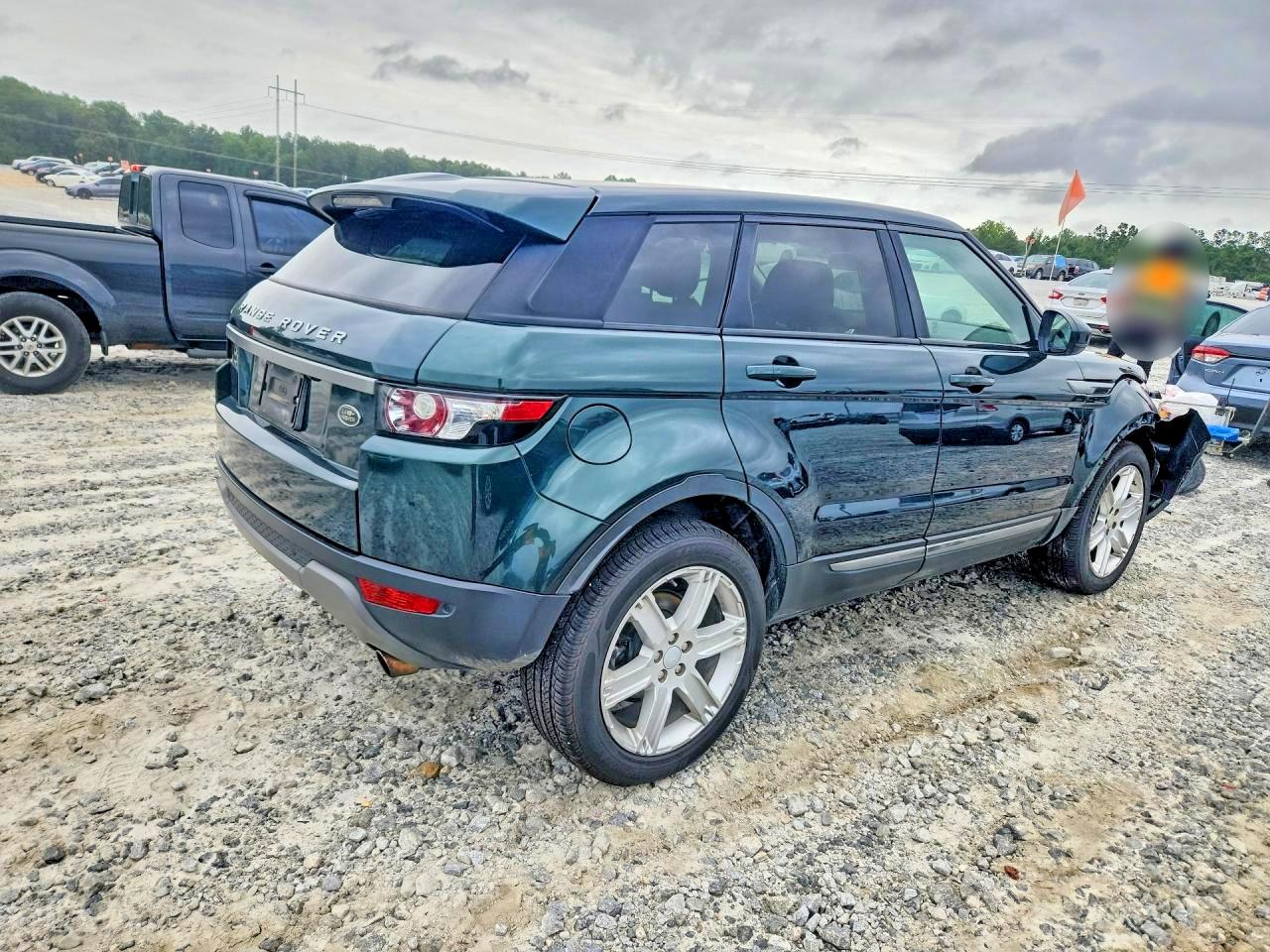 2015 Land Rover Range Rover Evoque Pure Plus Green vin: SALVP2BG3FH023315