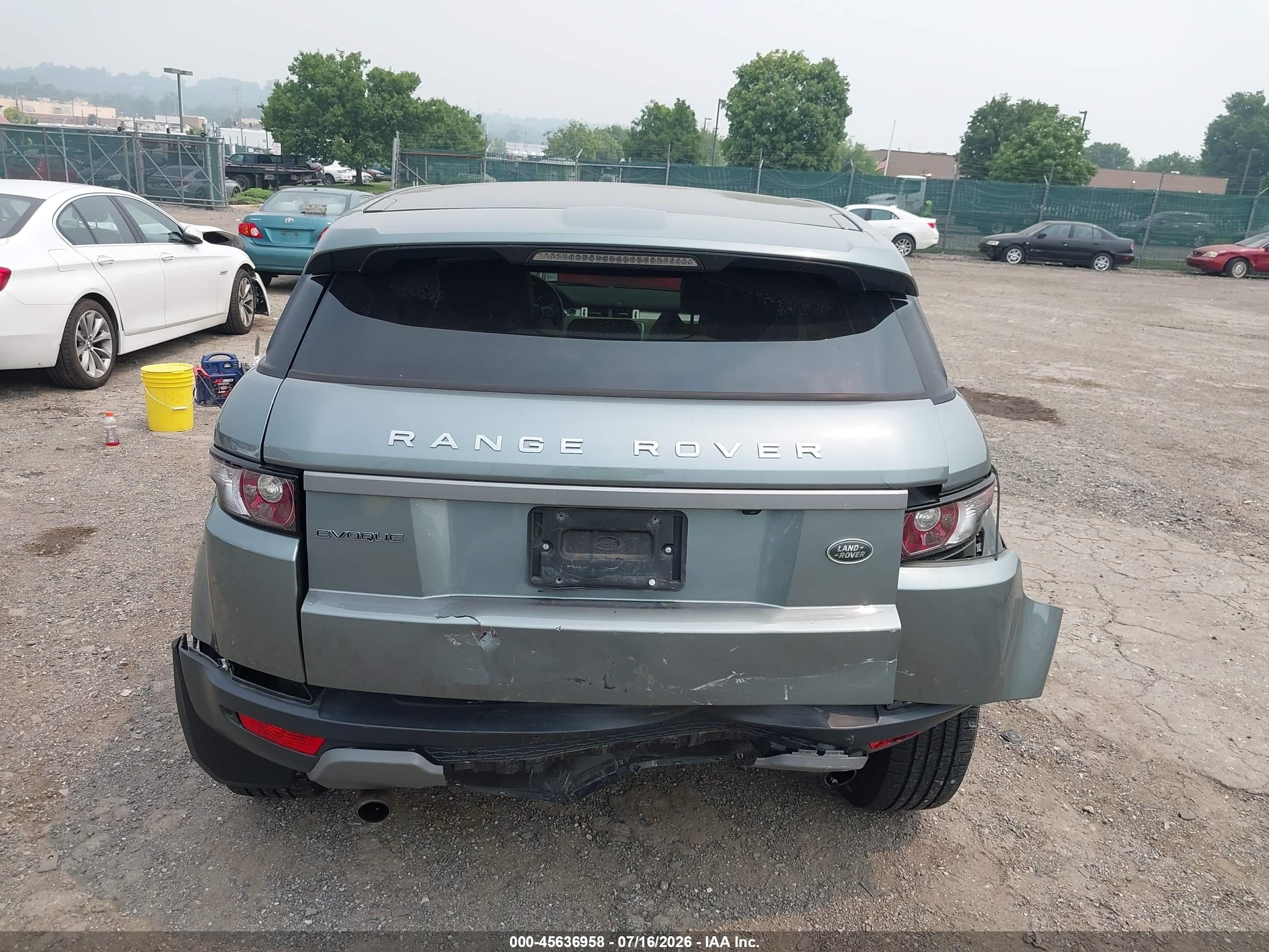 2015 Land Rover Range Rover Evoque Pure Gray vin: SALVP2BG3FH059070