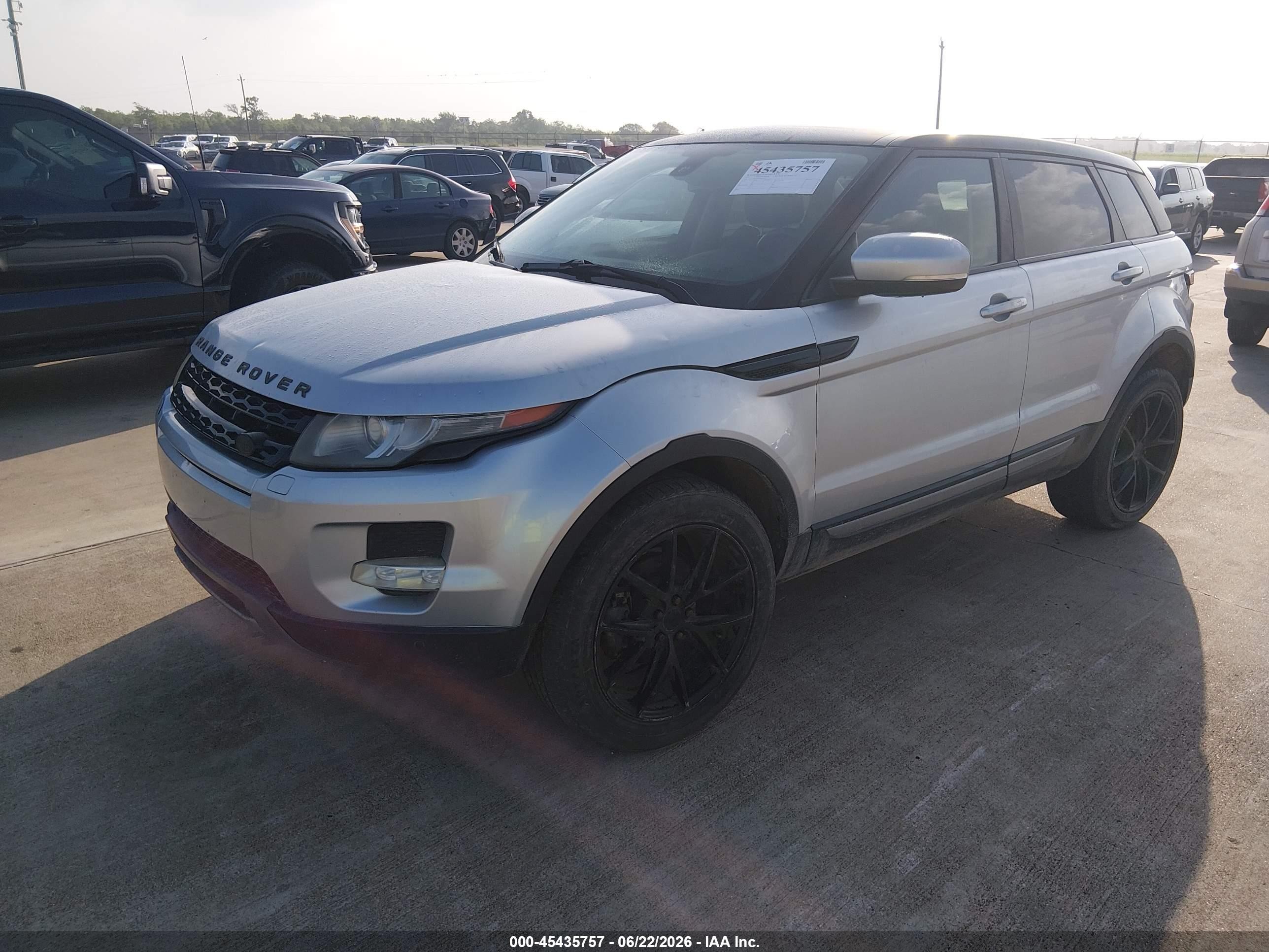 2013 Land Rover Range Rover Evoque Pure Silver vin: SALVP2BG4DH852259