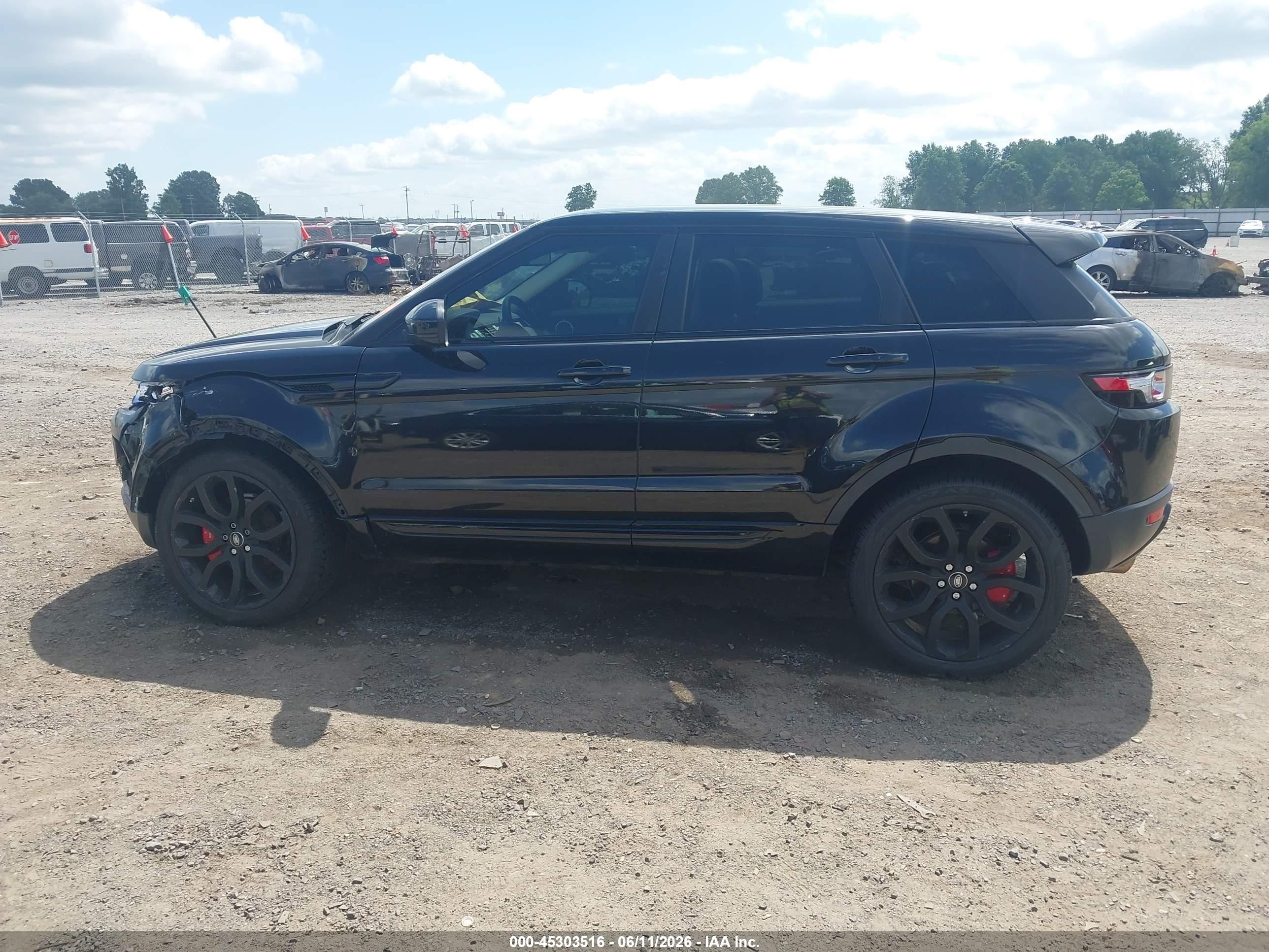 2015 Land Rover Range Rover Evoque Pure Black vin: SALVP2BG4FH021878