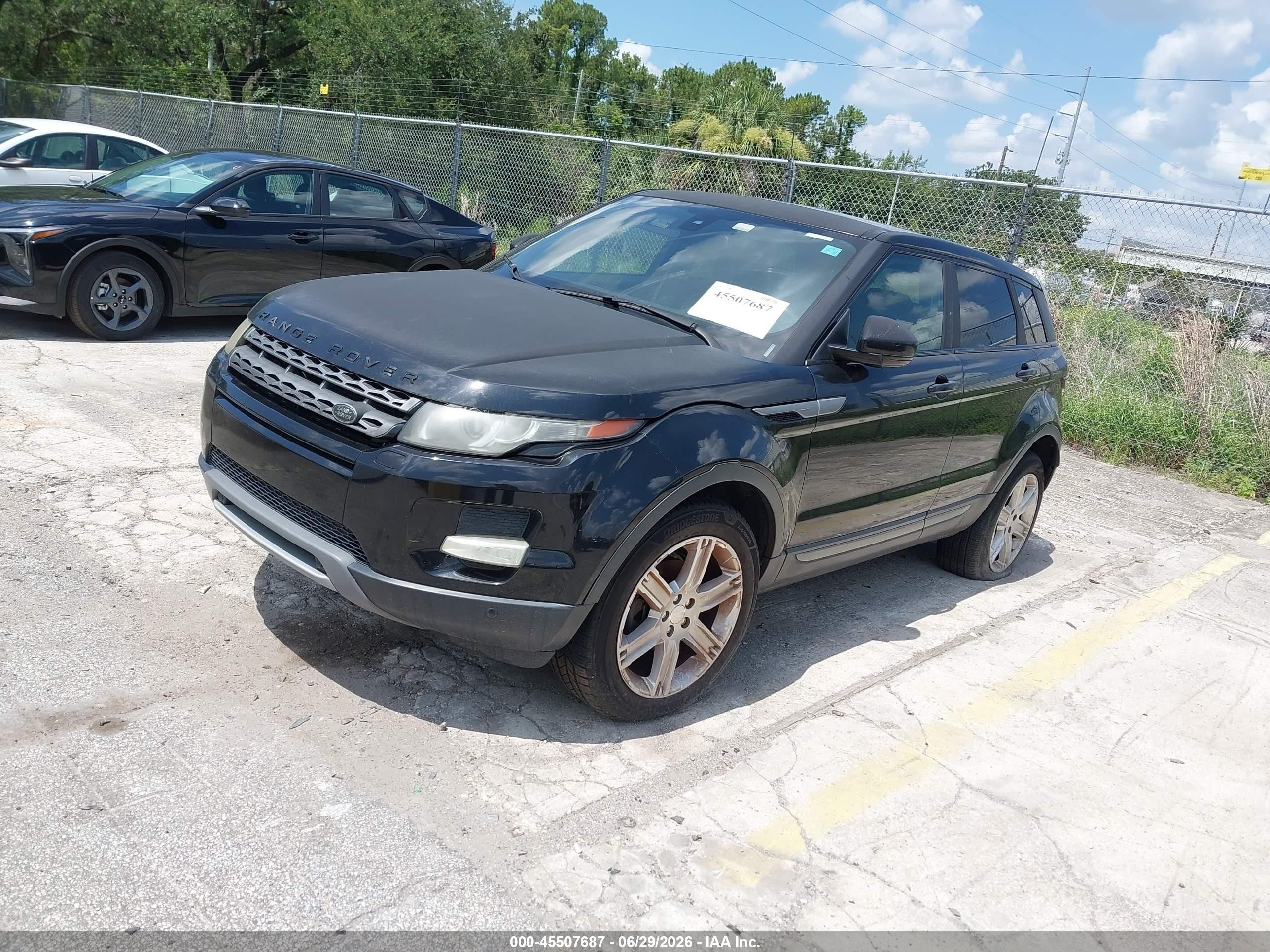 2015 Land Rover Range Rover Evoque Pure Black vin: SALVP2BG4FH032332