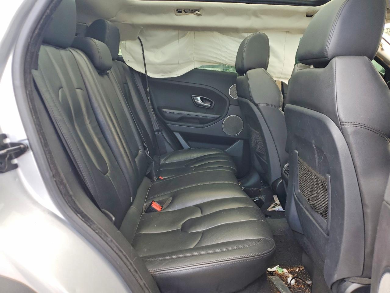 2015 Land Rover Range Rover Evoque Pure Plus Silver vin: SALVP2BG5FH052492