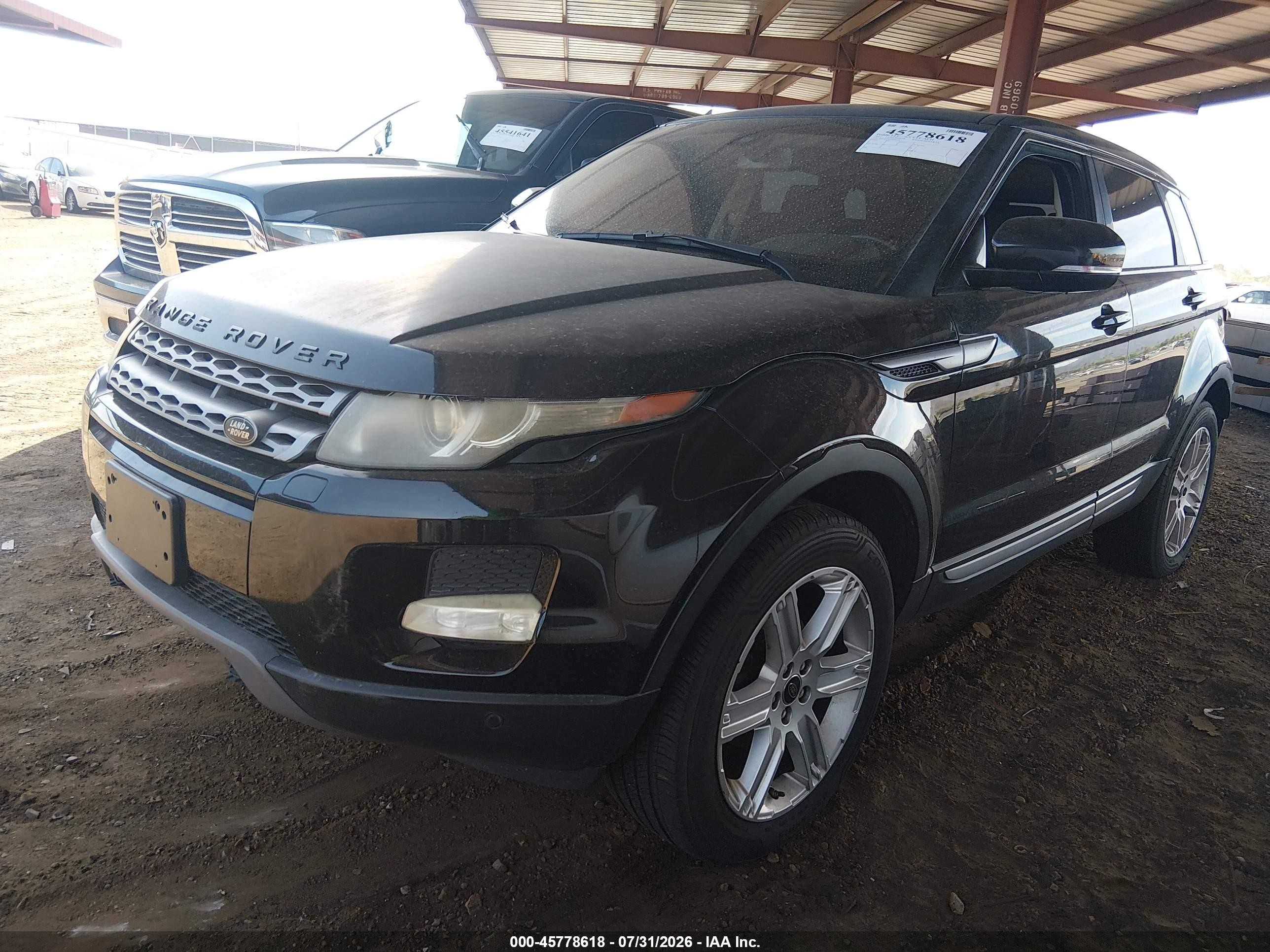 2013 Land Rover Range Rover Evoque Pure Black vin: SALVP2BG6DH821885