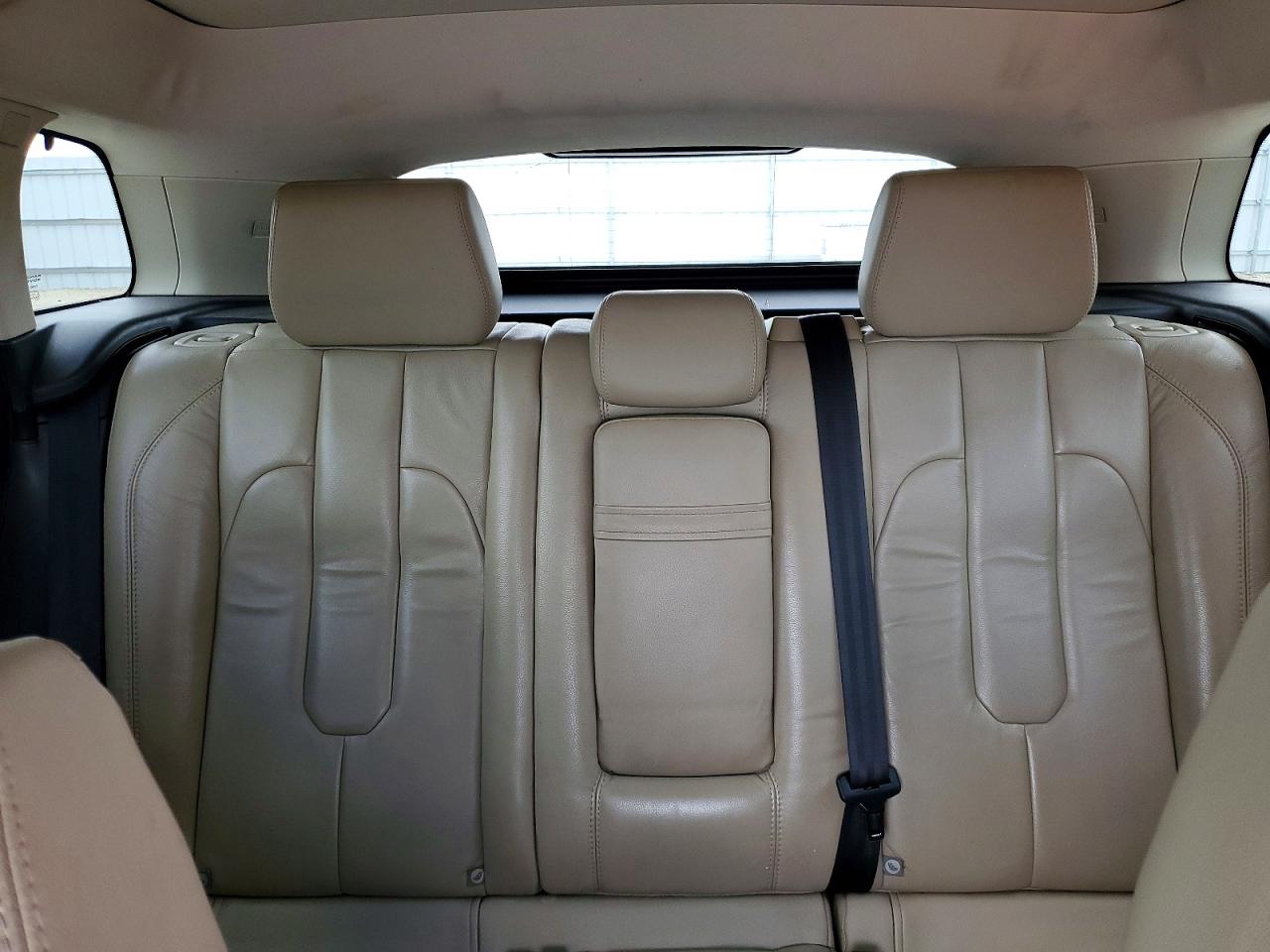 2012 Land Rover Range Rover Evoque Pure Plus White vin: SALVP2BG7CH661935