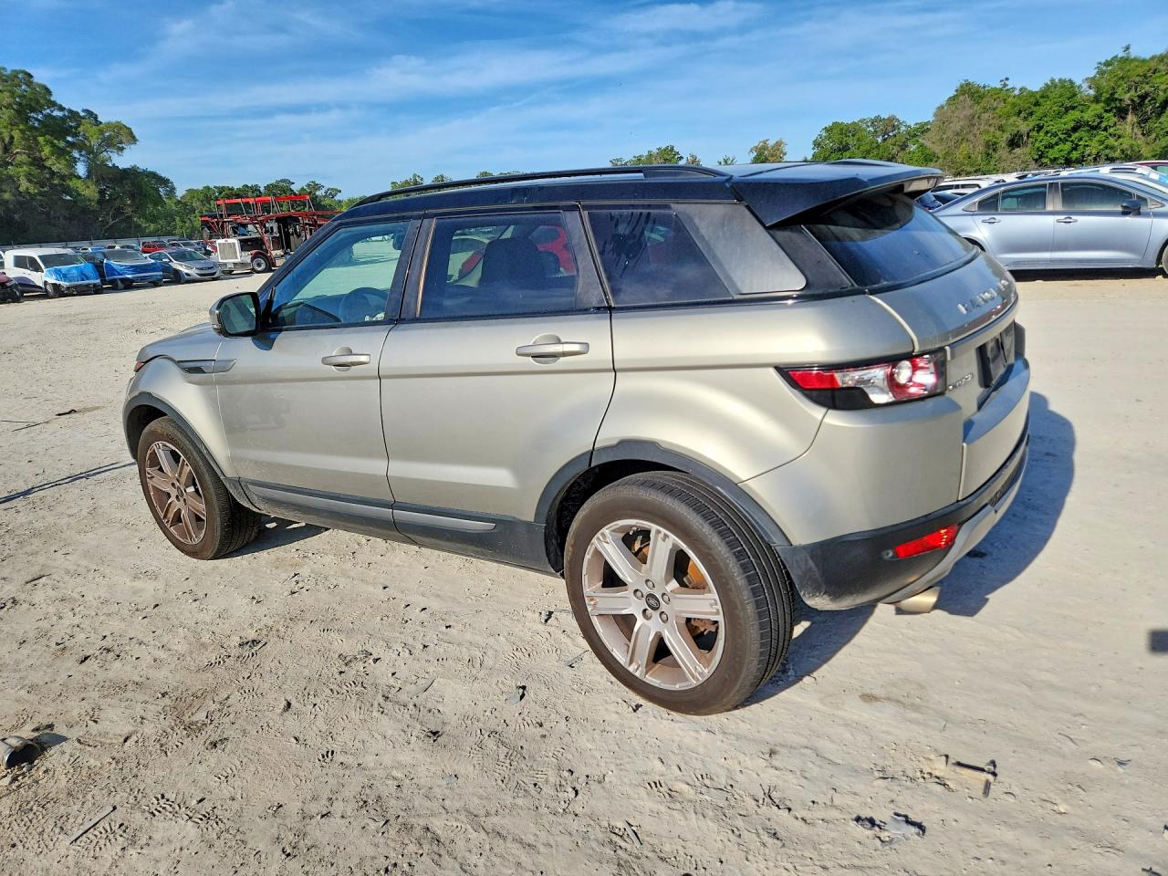 2013 Land Rover Range Rover Evoque Pure Plus Silver vin: SALVP2BG7DH837545