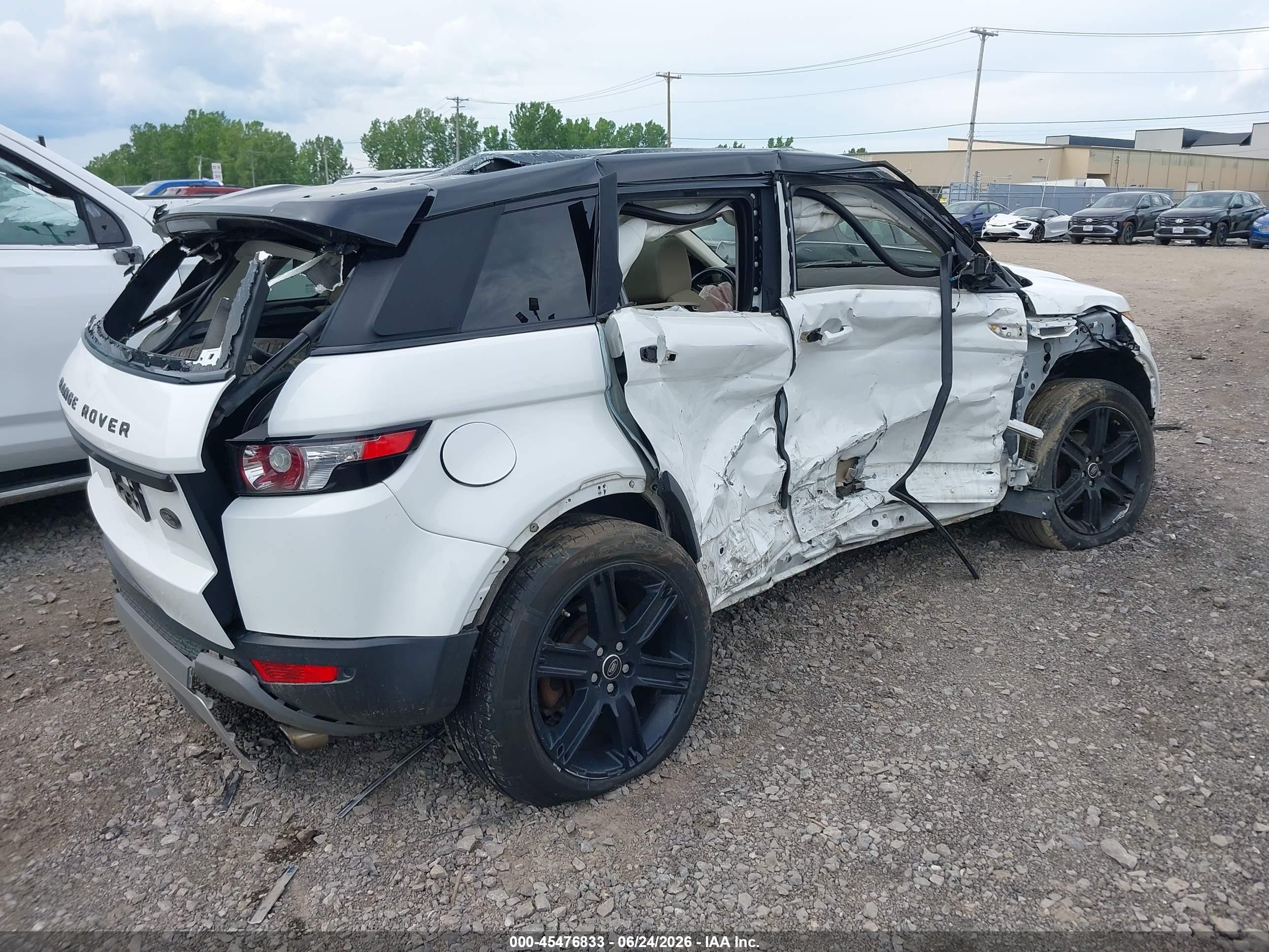 2013 Land Rover Range Rover Evoque Pure Белый vin: SALVP2BG7DH850327