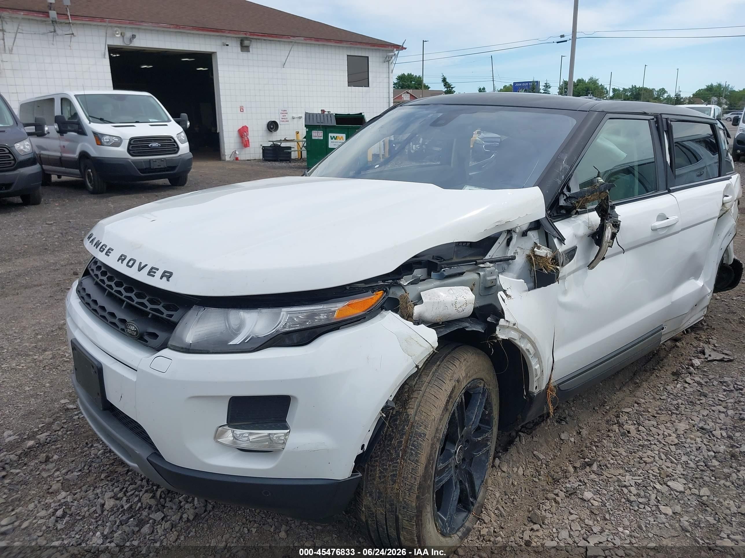 2013 Land Rover Range Rover Evoque Pure Белый vin: SALVP2BG7DH850327