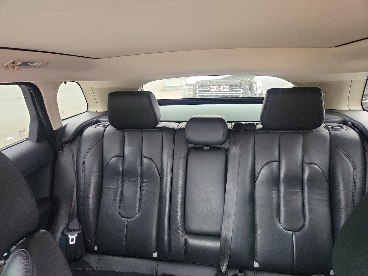 2014 Land Rover Range Rover Evoque Pure Plus White vin: SALVP2BG7EH899335