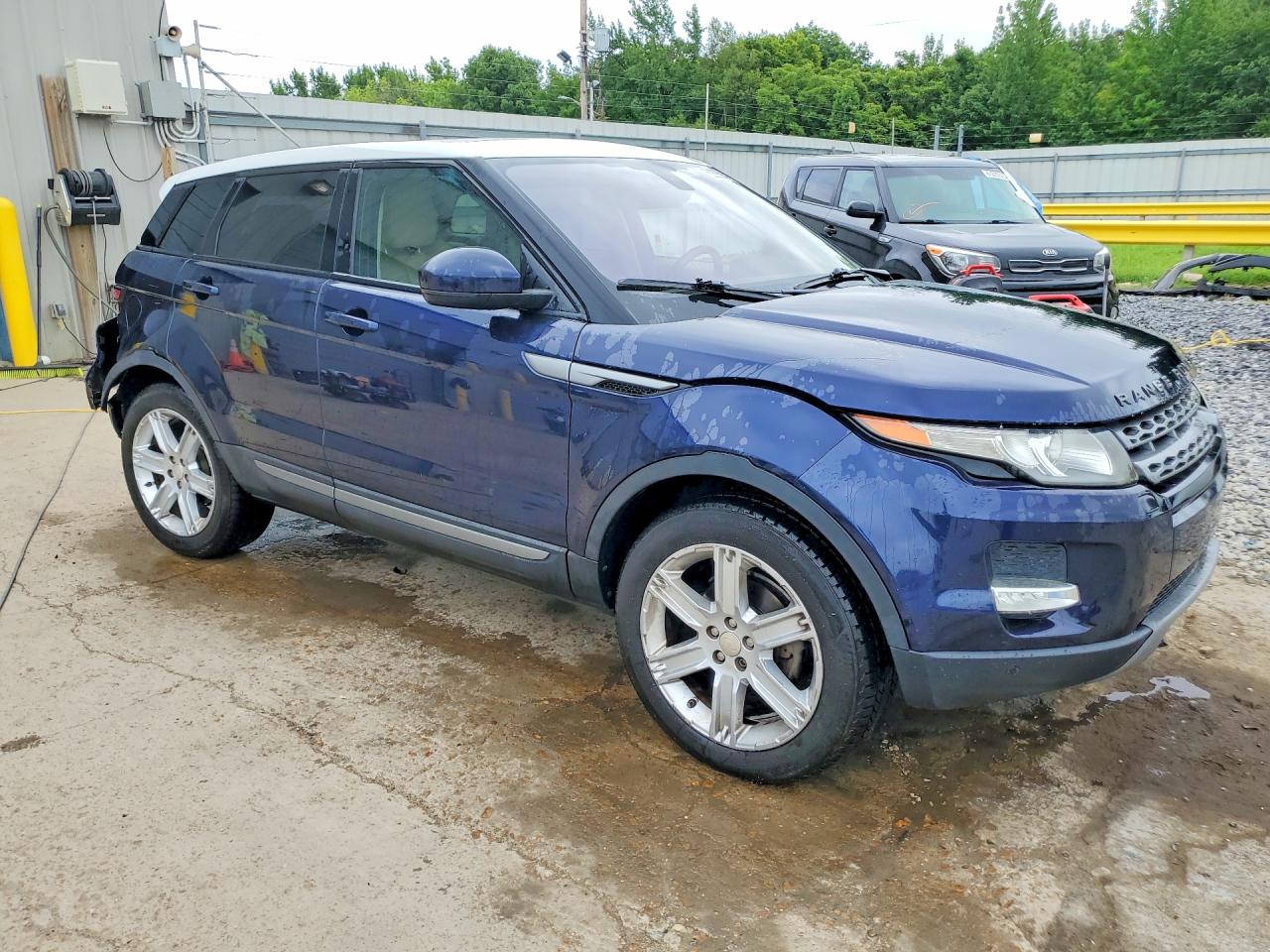 2015 Land Rover Range Rover Evoque Pure Plus Синий vin: SALVP2BG7FH012401