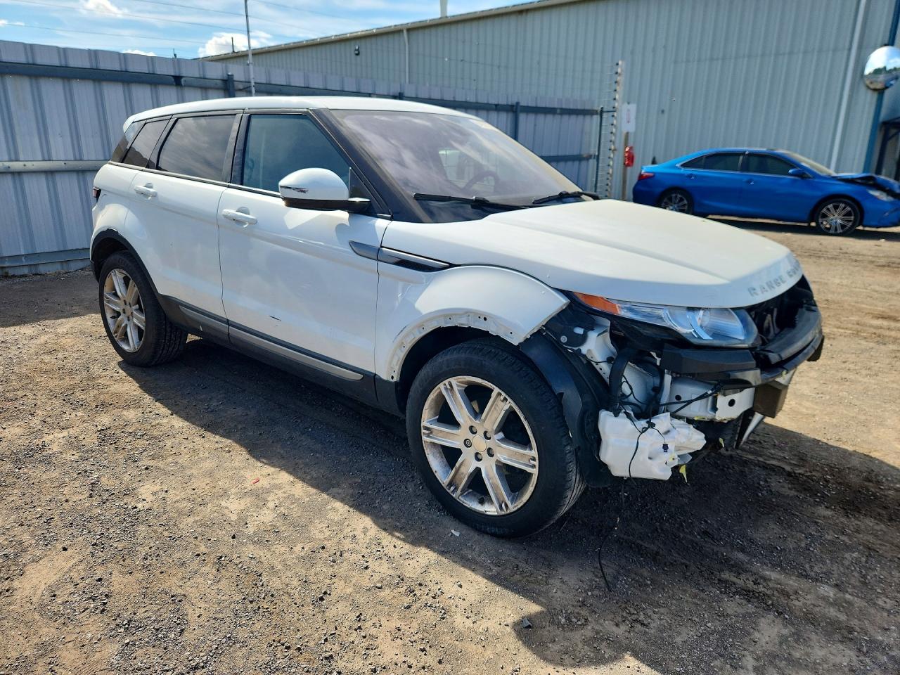 2015 Land Rover Range Rover Evoque Pure Plus White vin: SALVP2BG7FH021650