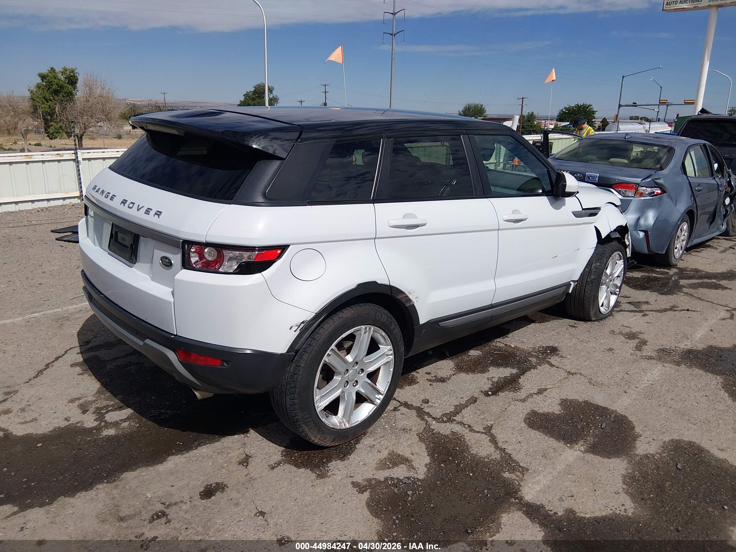 2015 Land Rover Range Rover Evoque Pure White vin: SALVP2BG7FH071397