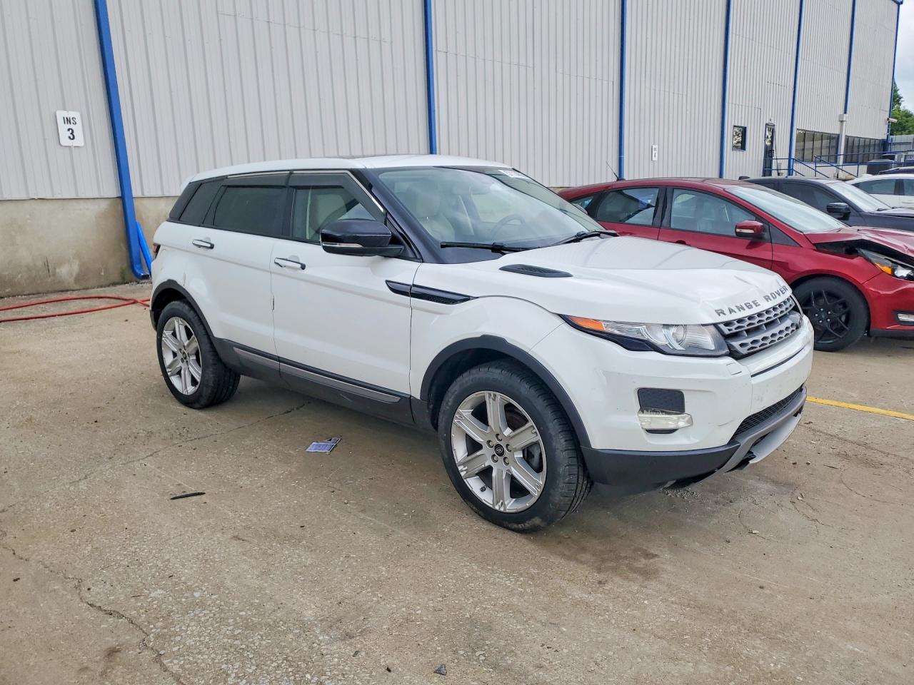2013 Land Rover Range Rover Evoque Pure Plus White vin: SALVP2BG8DH799503