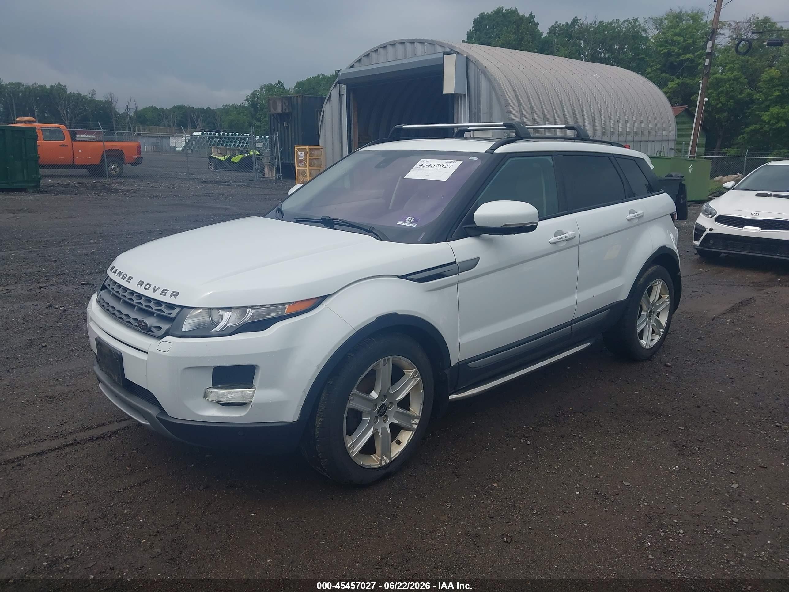 2013 Land Rover Range Rover Evoque Pure White vin: SALVP2BG8DH824397