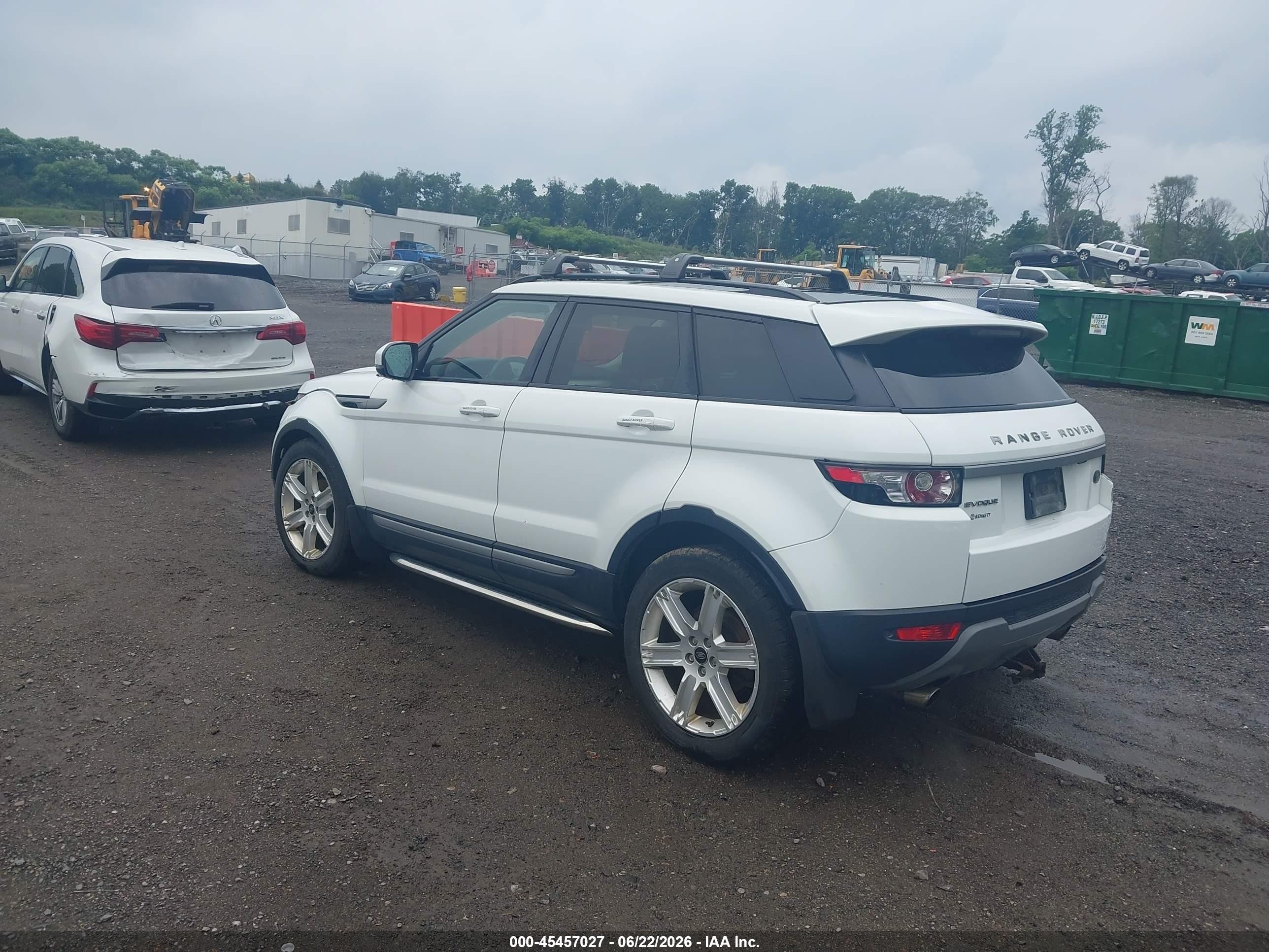 2013 Land Rover Range Rover Evoque Pure White vin: SALVP2BG8DH824397