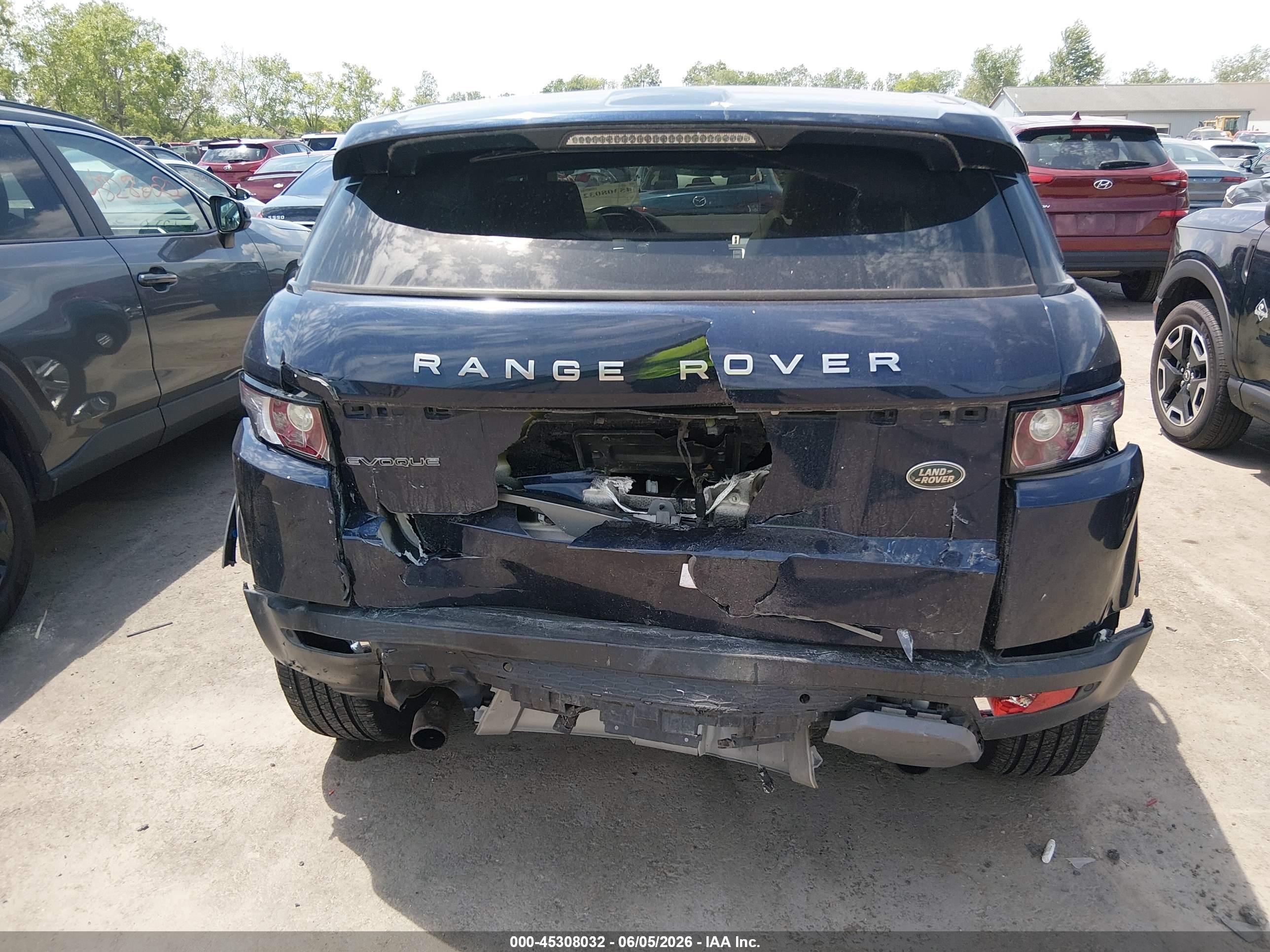2015 Land Rover Range Rover Evoque Pure Blue vin: SALVP2BG8FH994200