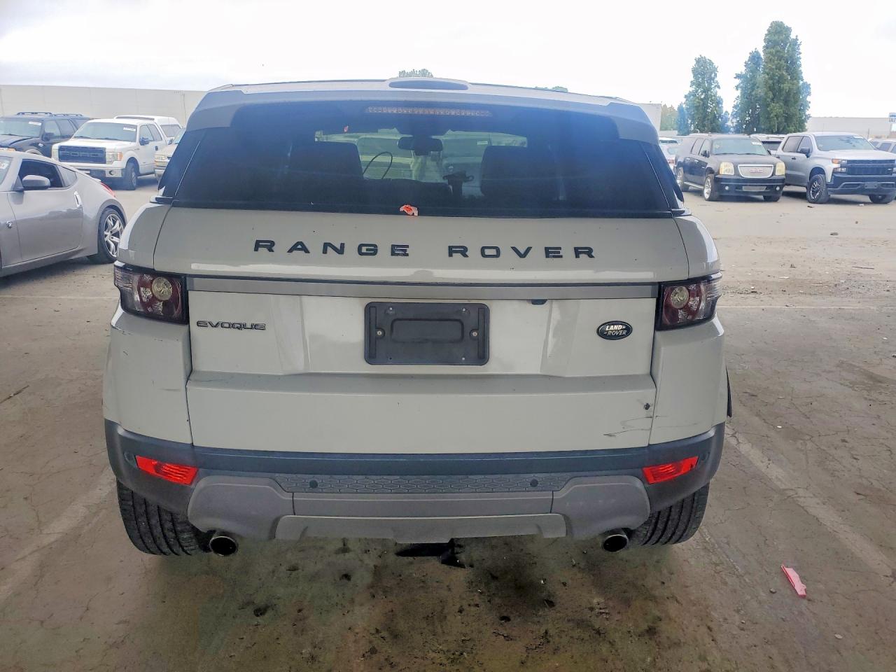 2012 Land Rover Range Rover Evoque Pure Plus White vin: SALVP2BG9CH633182