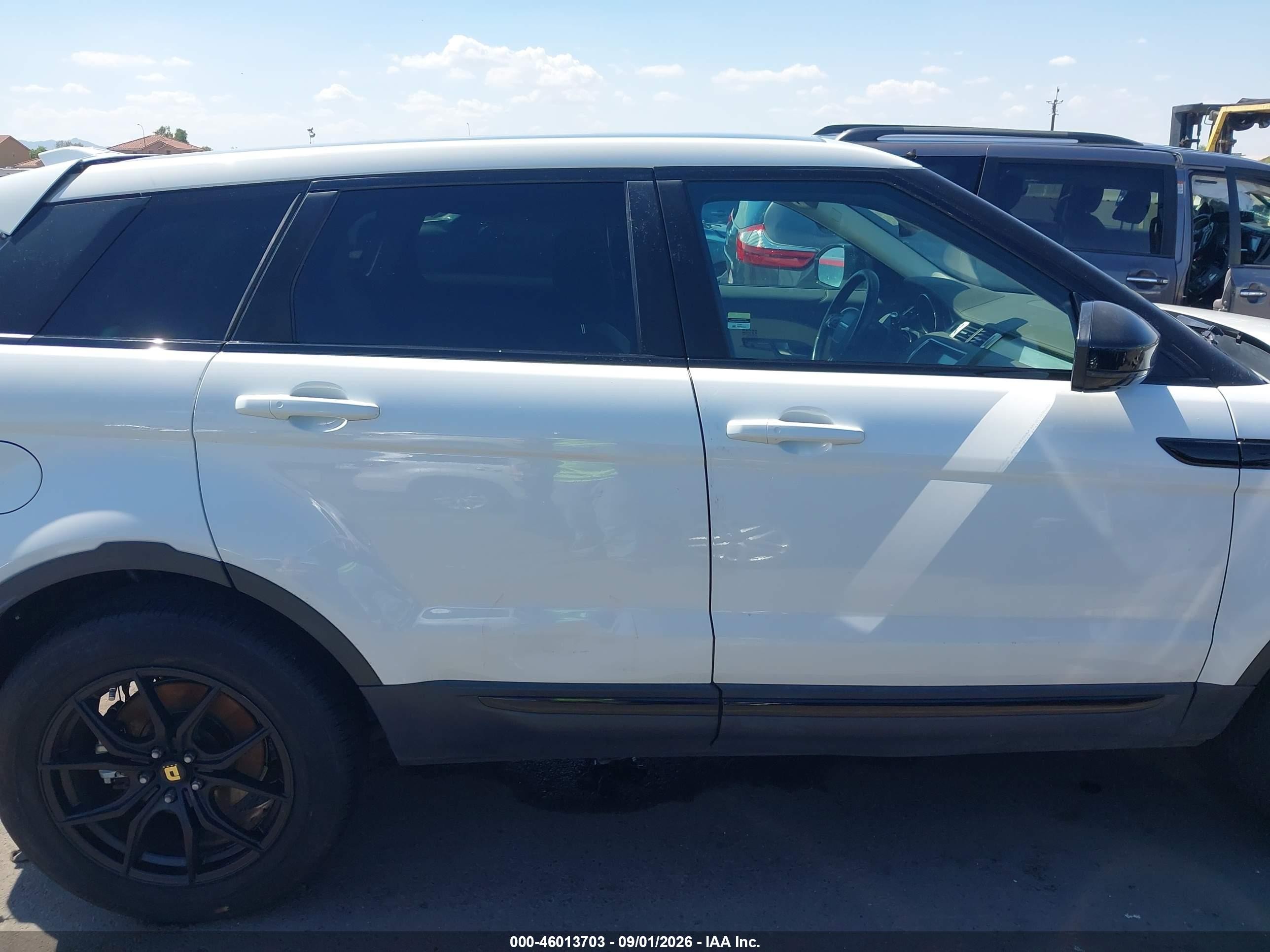 2017 Land Rover Range Rover Evoque Se/se Premium White vin: SALVP2BG9HH240029