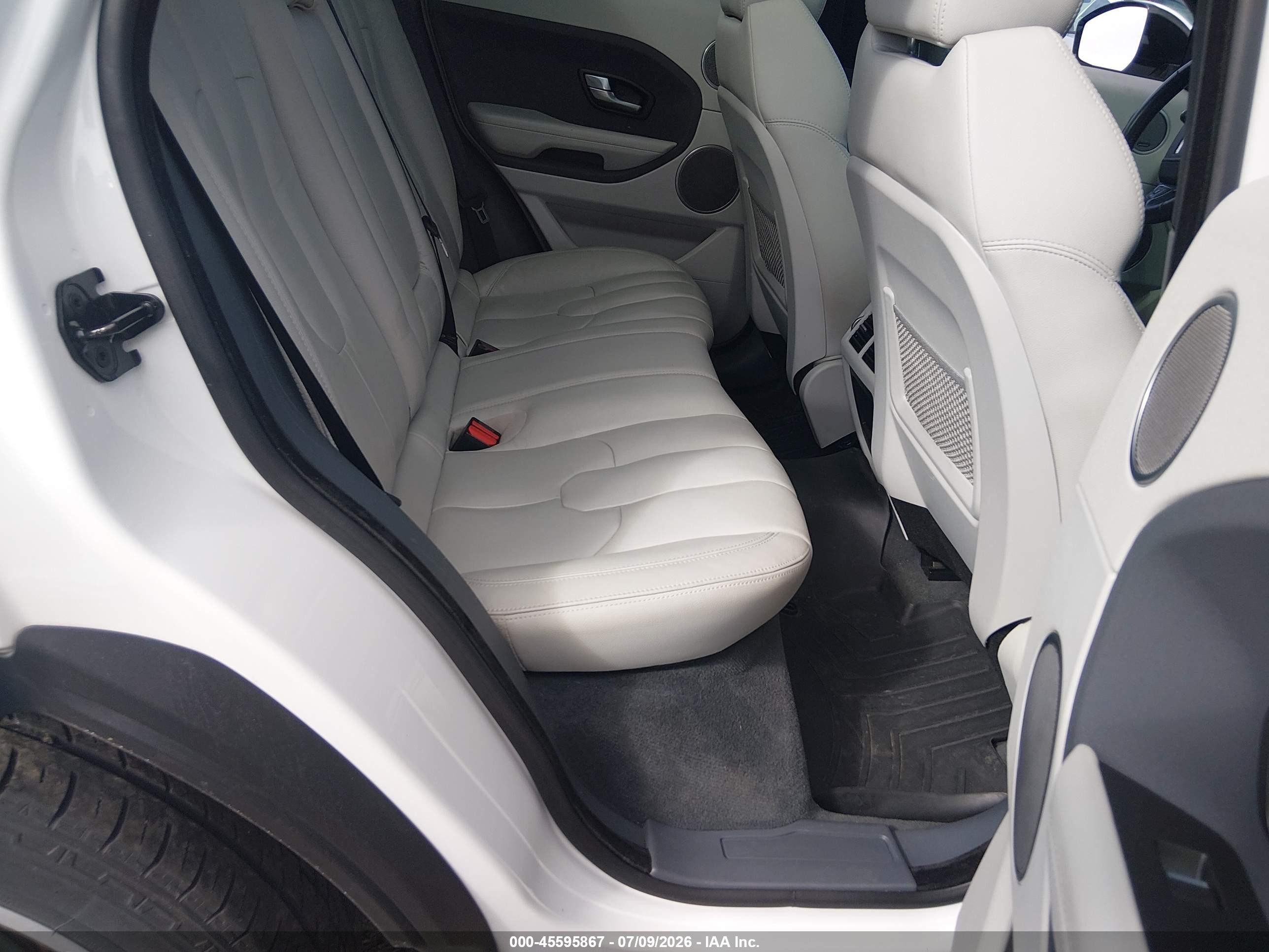2014 Land Rover Range Rover Evoque Pure White vin: SALVP2BGXEH876213