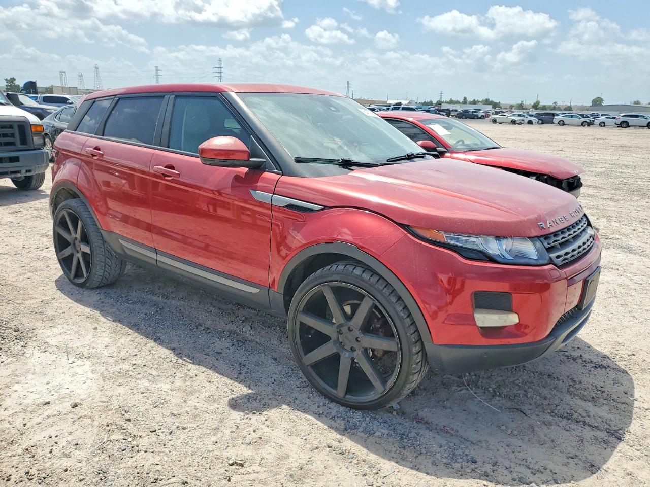 2014 Land Rover Range Rover Evoque Pure Plus Red vin: SALVP2BGXEH947538