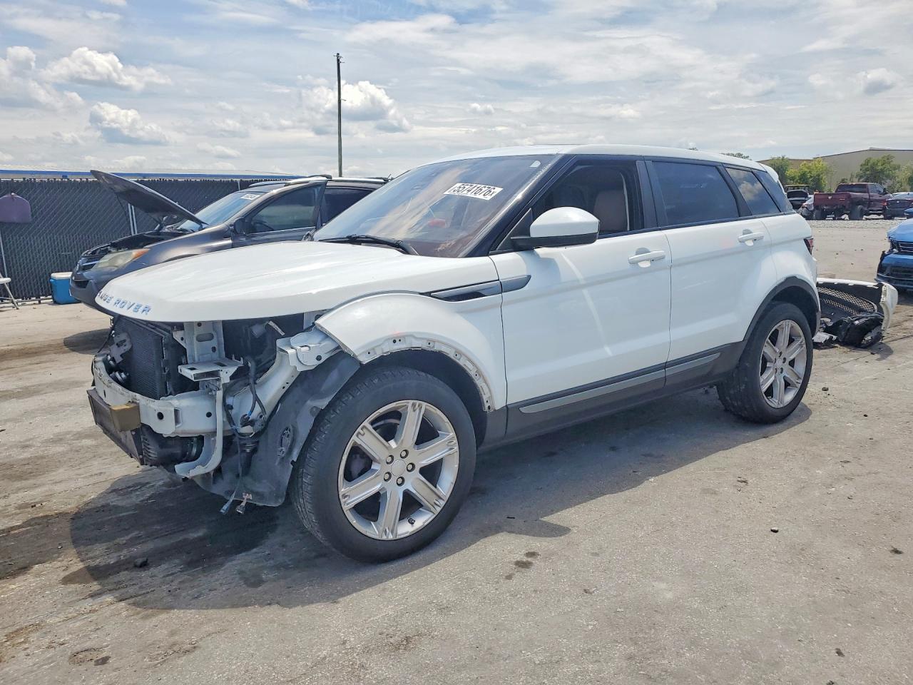 2015 Land Rover Range Rover Evoque Pure Plus White vin: SALVP2BGXFH051886