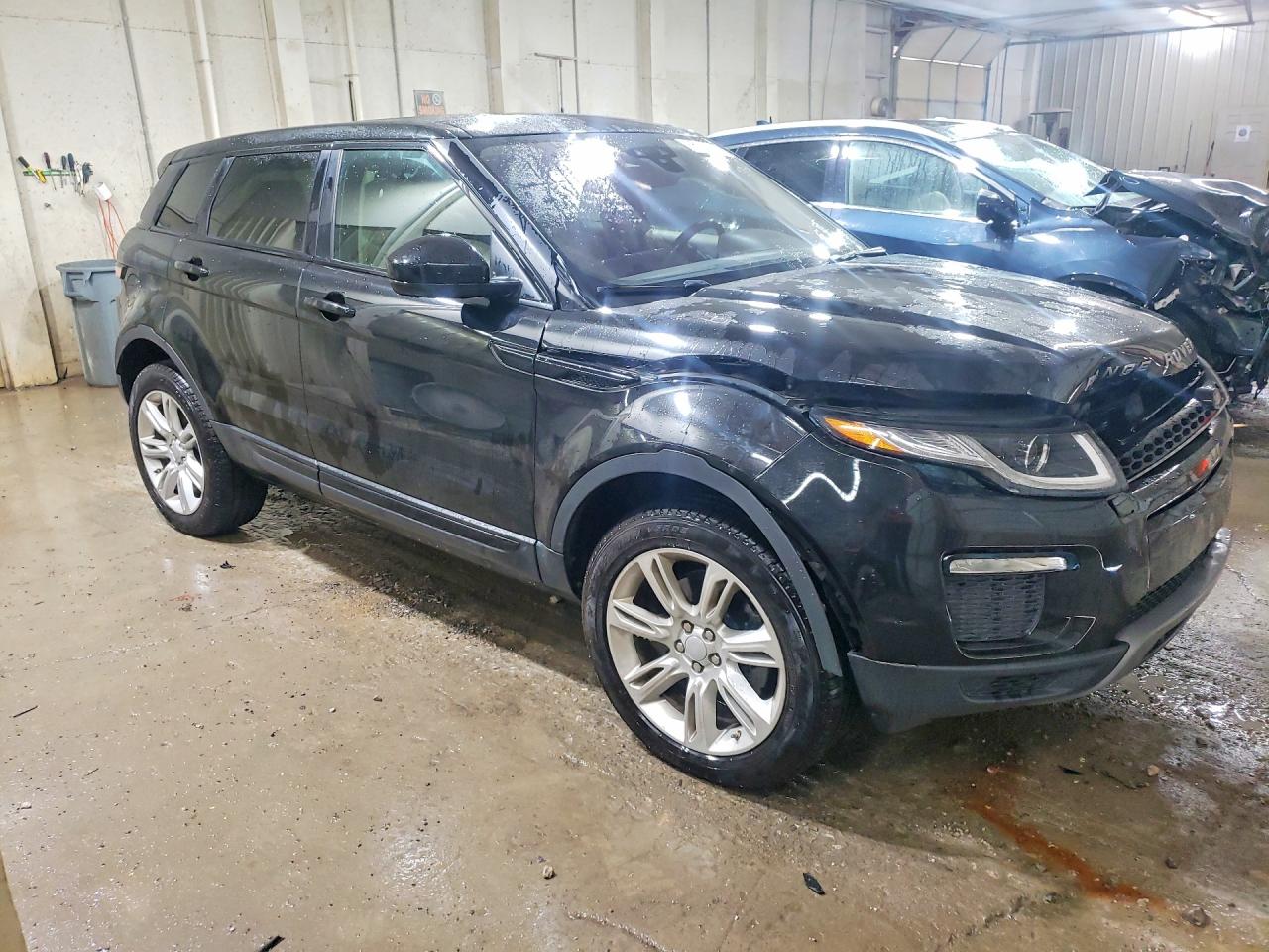 2018 Land Rover Range Rover Evoque Se Black vin: SALVP2RX0JH288515