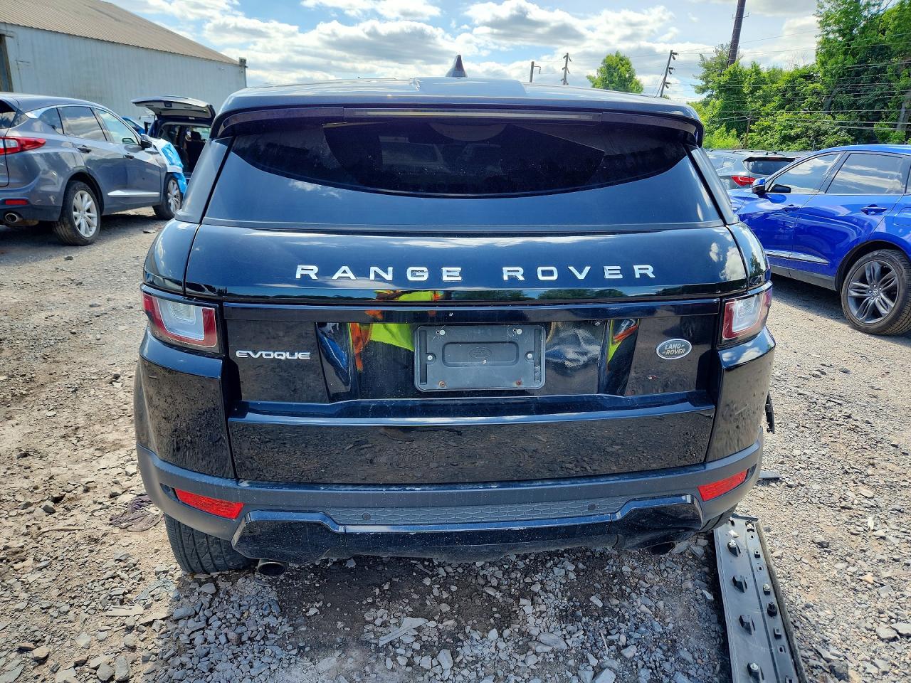 2018 Land Rover Range Rover Evoque Se Black vin: SALVP2RX4JH296584