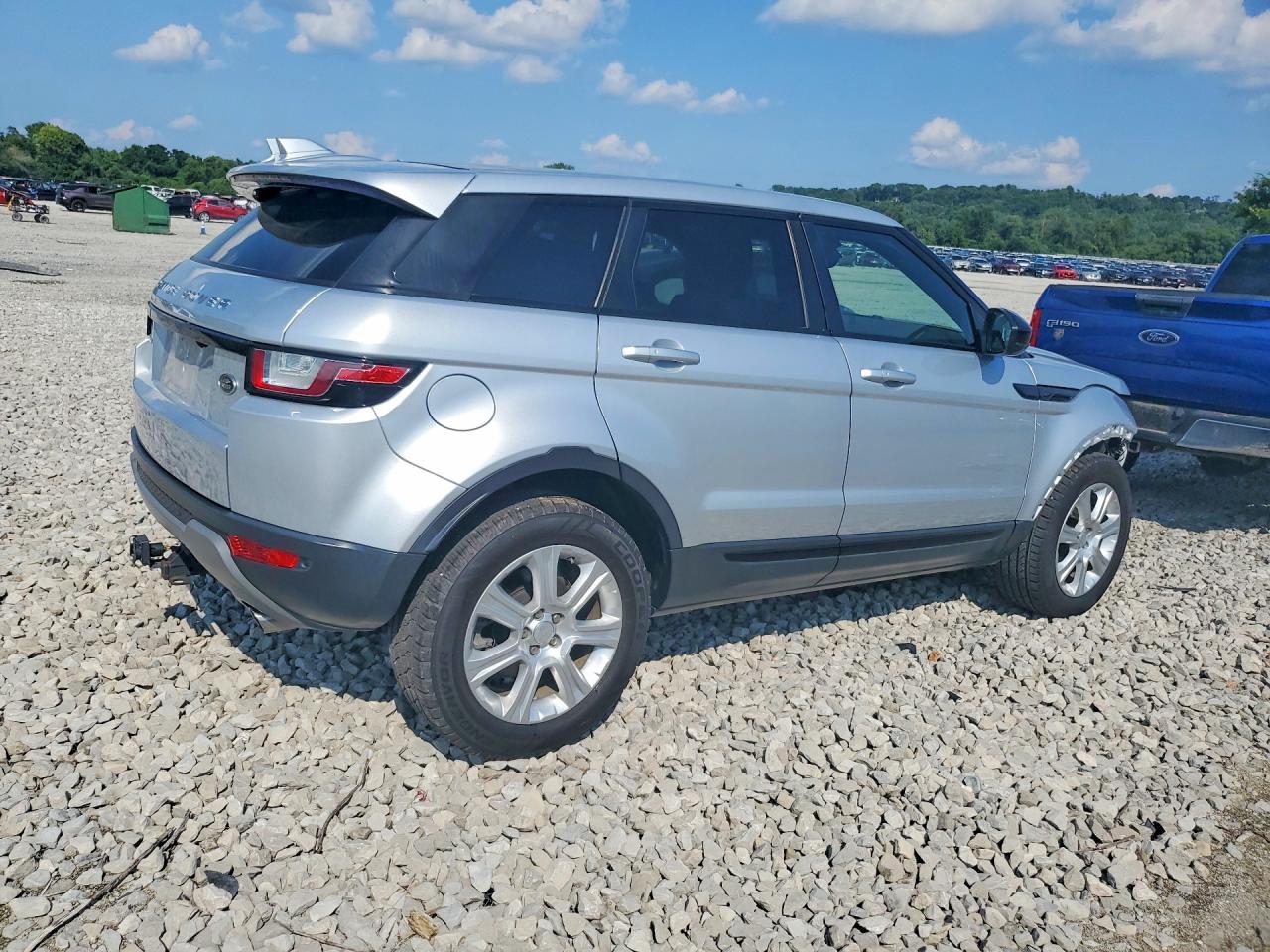 2018 Land Rover Range Rover Evoque Se Silver vin: SALVP2RX6JH298904