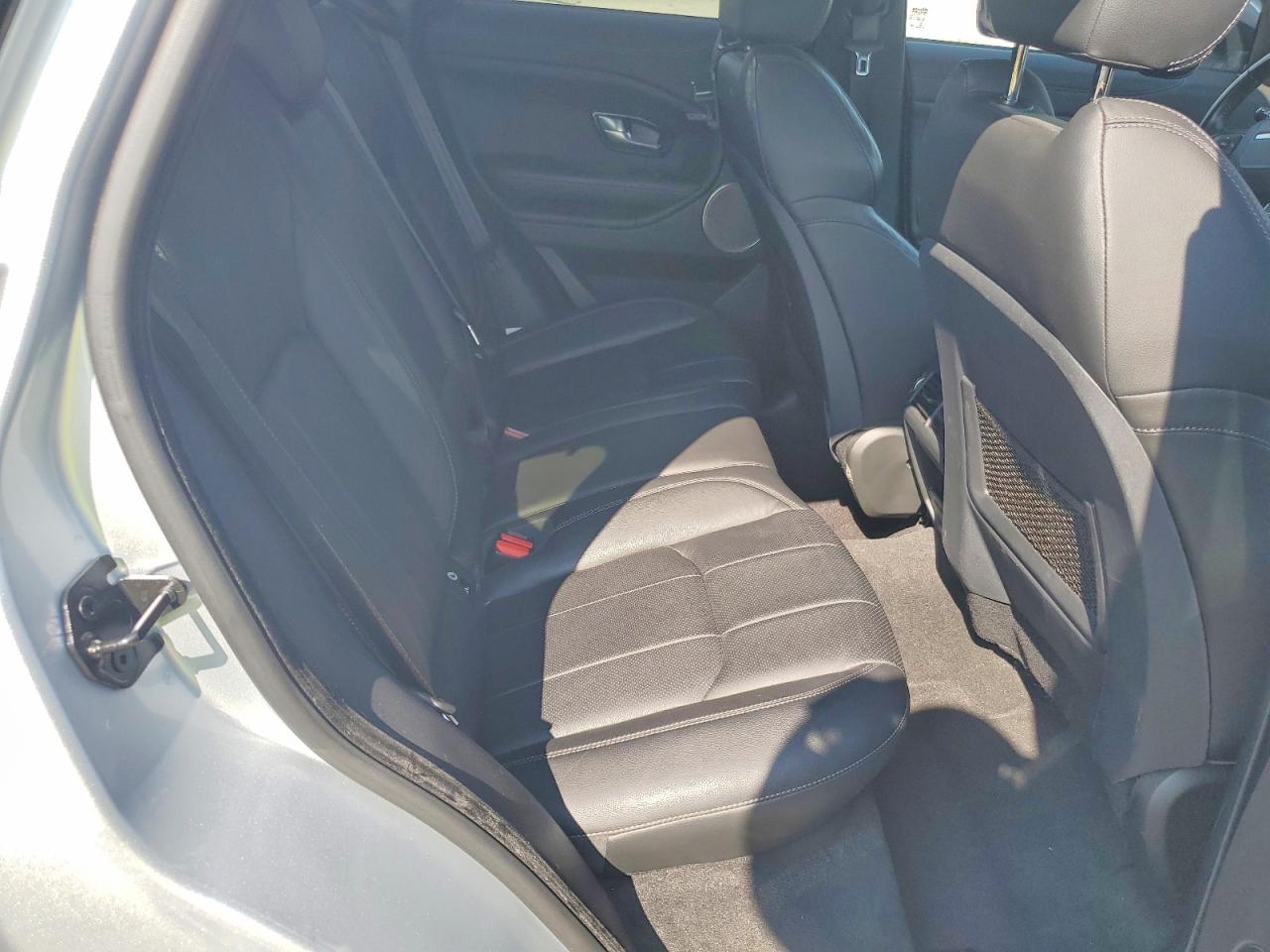 2018 Land Rover Range Rover Evoque Se Silver vin: SALVP2RX6JH298904
