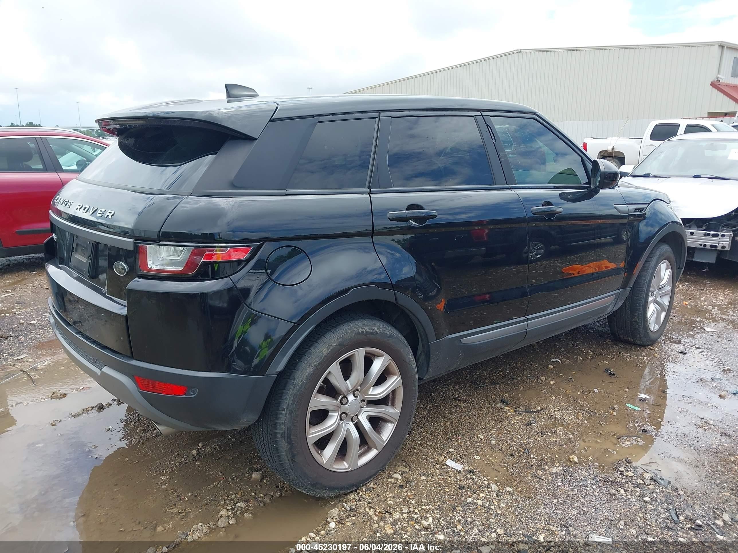 2018 Land Rover Range Rover Evoque Se/se Premium Black vin: SALVP2RX7JH292464