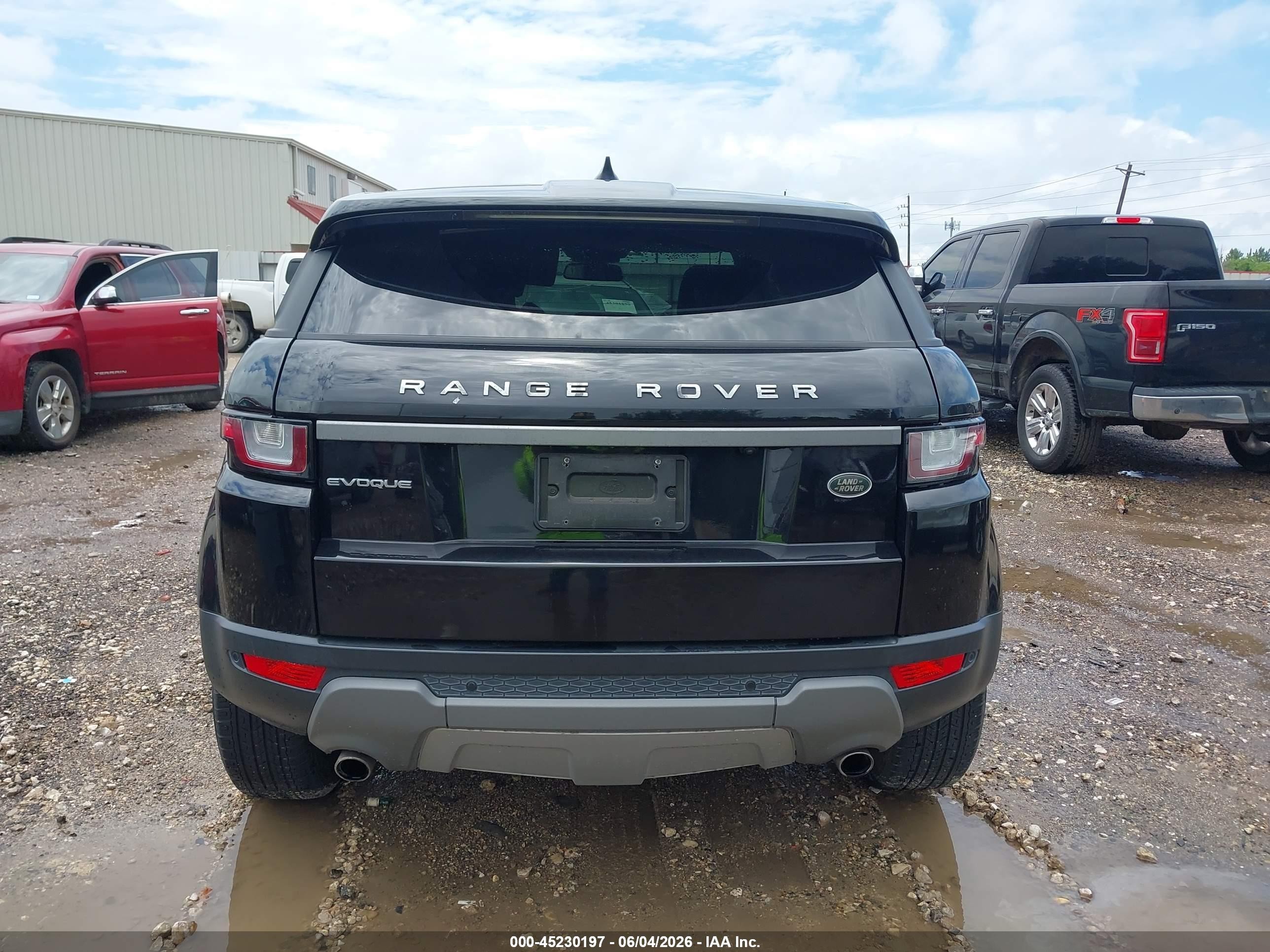 2018 Land Rover Range Rover Evoque Se/se Premium Black vin: SALVP2RX7JH292464