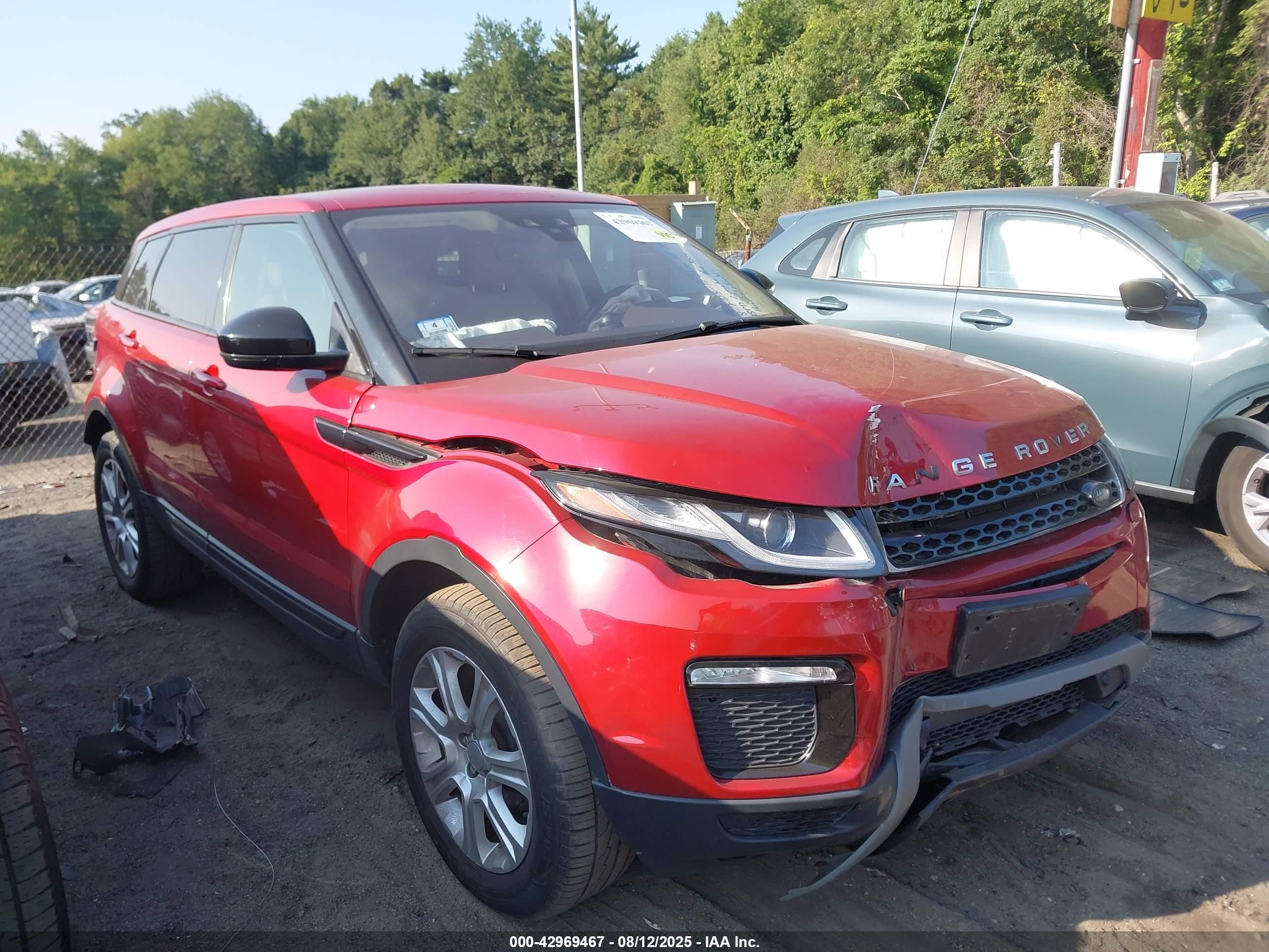 SALVP2RX8JH321826