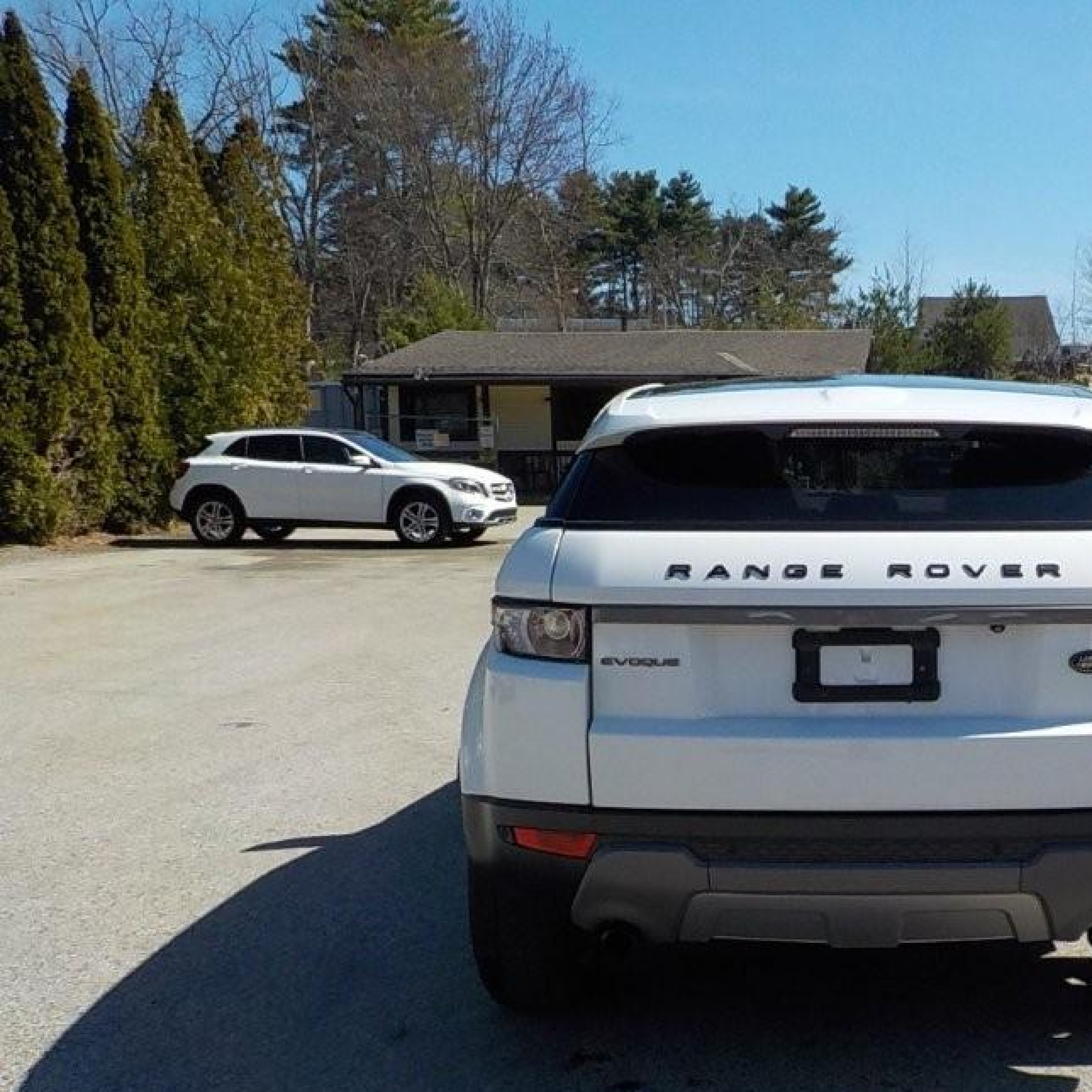 2012 Land Rover Range Rover Evoque   White vin: SALVR1BG4CH608159