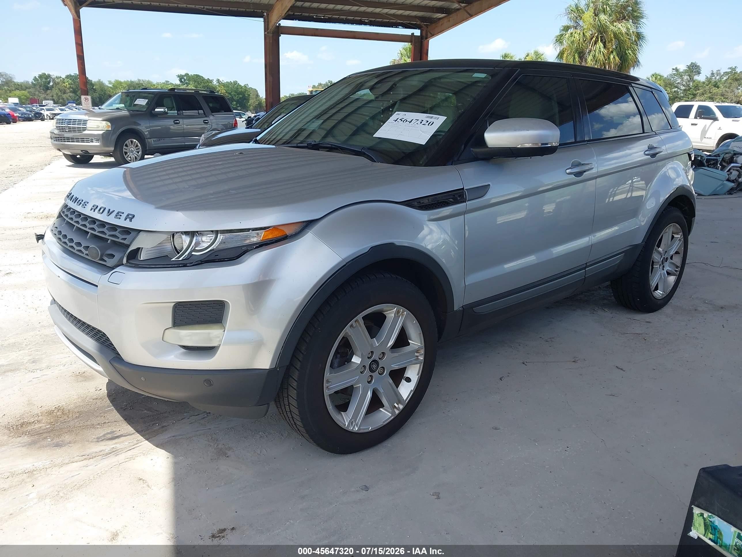 2013 Land Rover Range Rover Evoque Pure Silver vin: SALVR2BG1DH708419