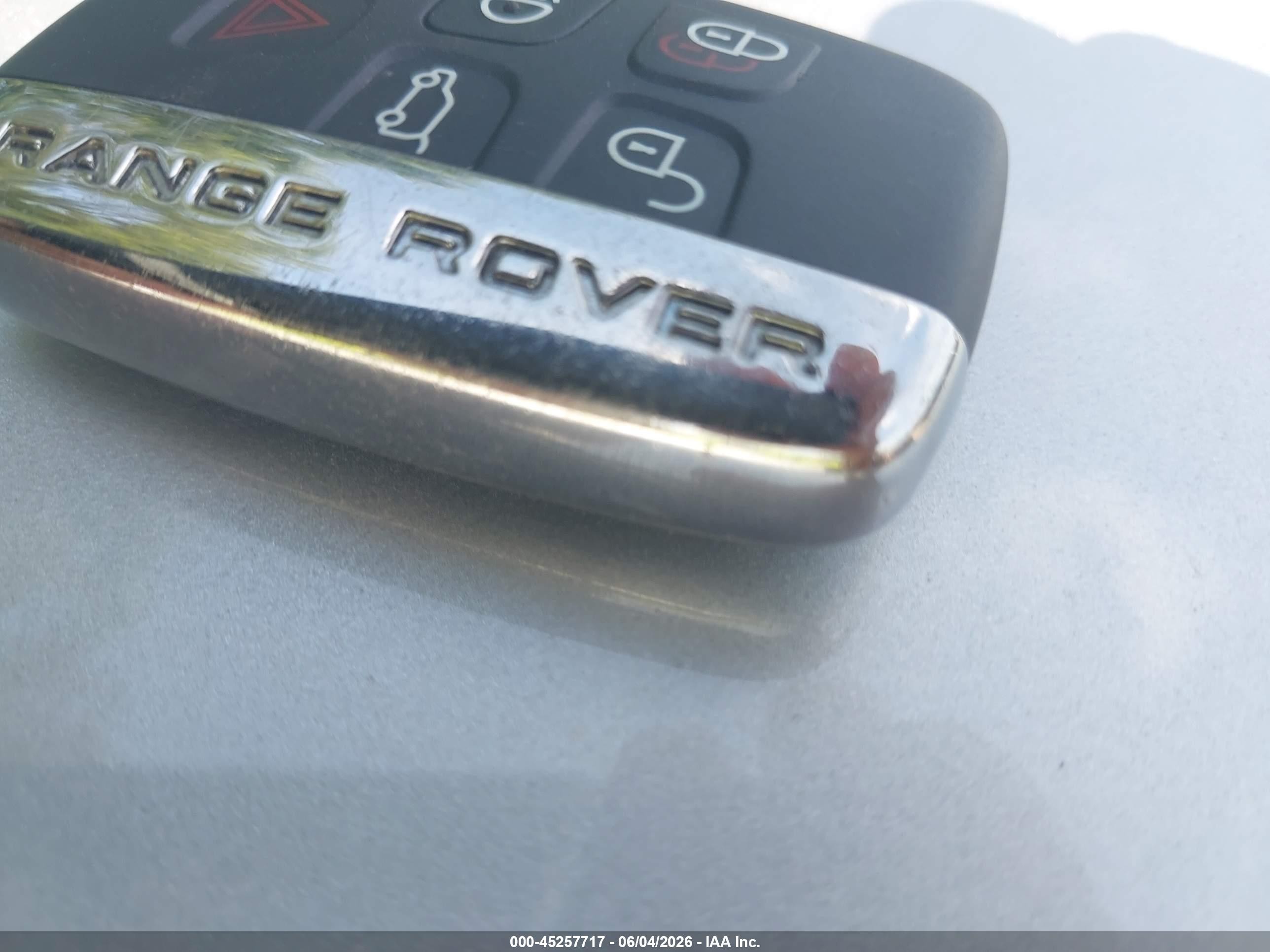 2013 Land Rover Range Rover Evoque Pure Серебряный vin: SALVR2BG2DH848155