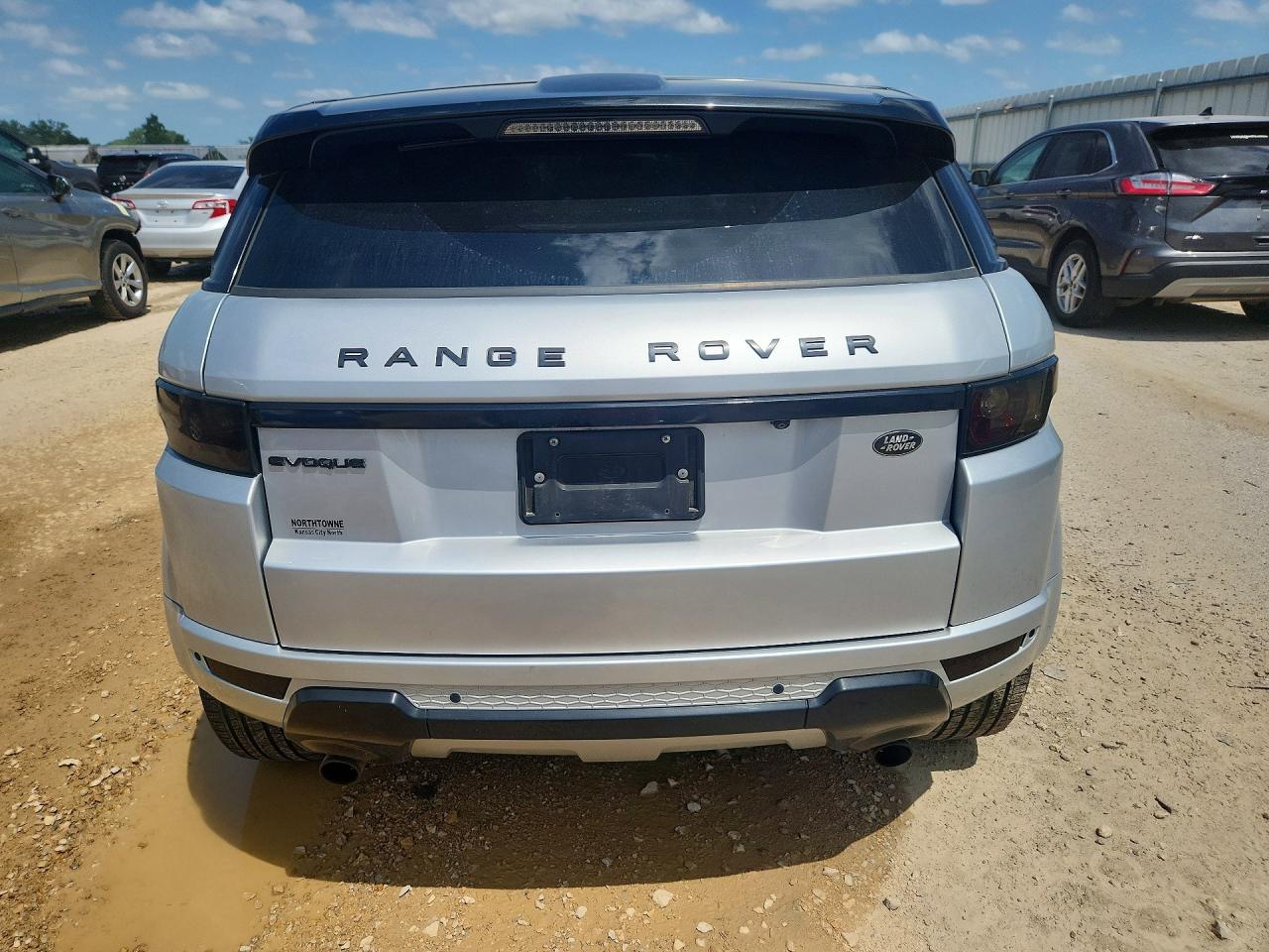 2015 Land Rover Range Rover Evoque Pure Premium Silver vin: SALVR2BG2FH076615