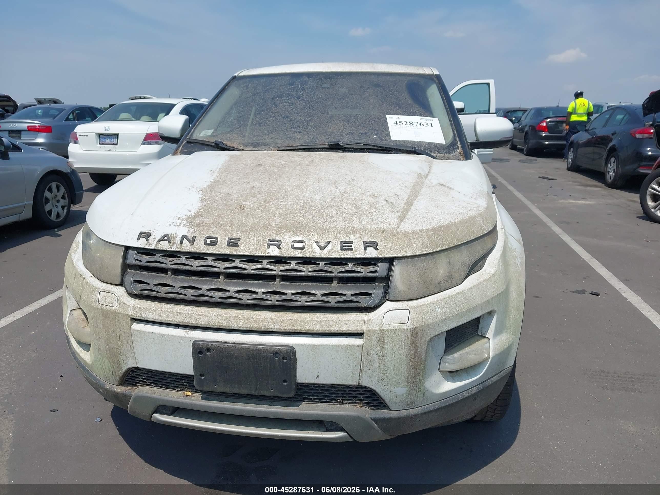 2012 Land Rover Range Rover Evoque Pure Plus White vin: SALVR2BG3CH630093