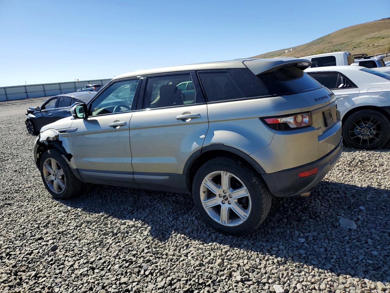 2012 Land Rover Range Rover Evoque Pure Premium Gold vin: SALVR2BG3CH677477