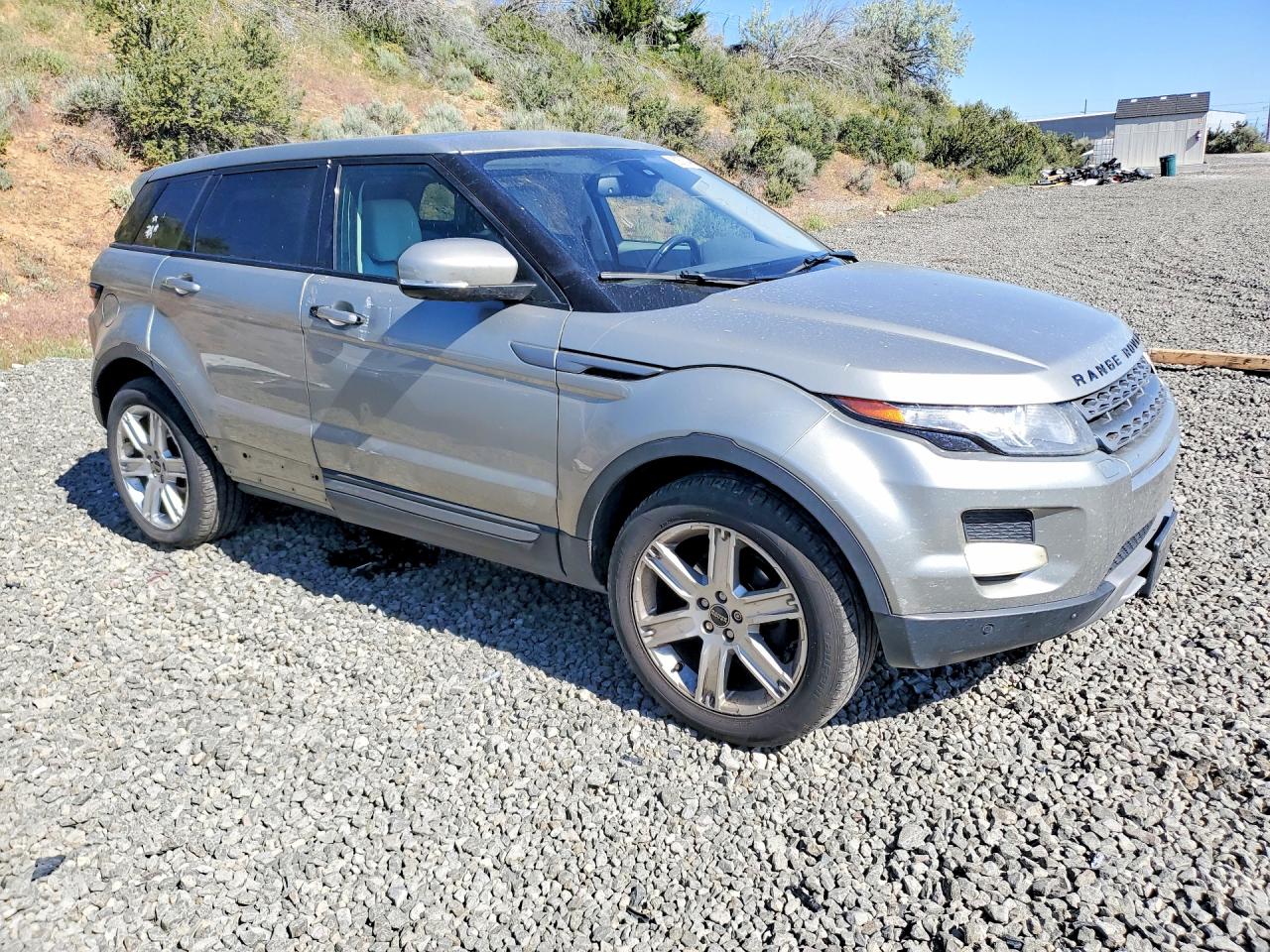 2012 Land Rover Range Rover Evoque Pure Premium Gold vin: SALVR2BG3CH677477