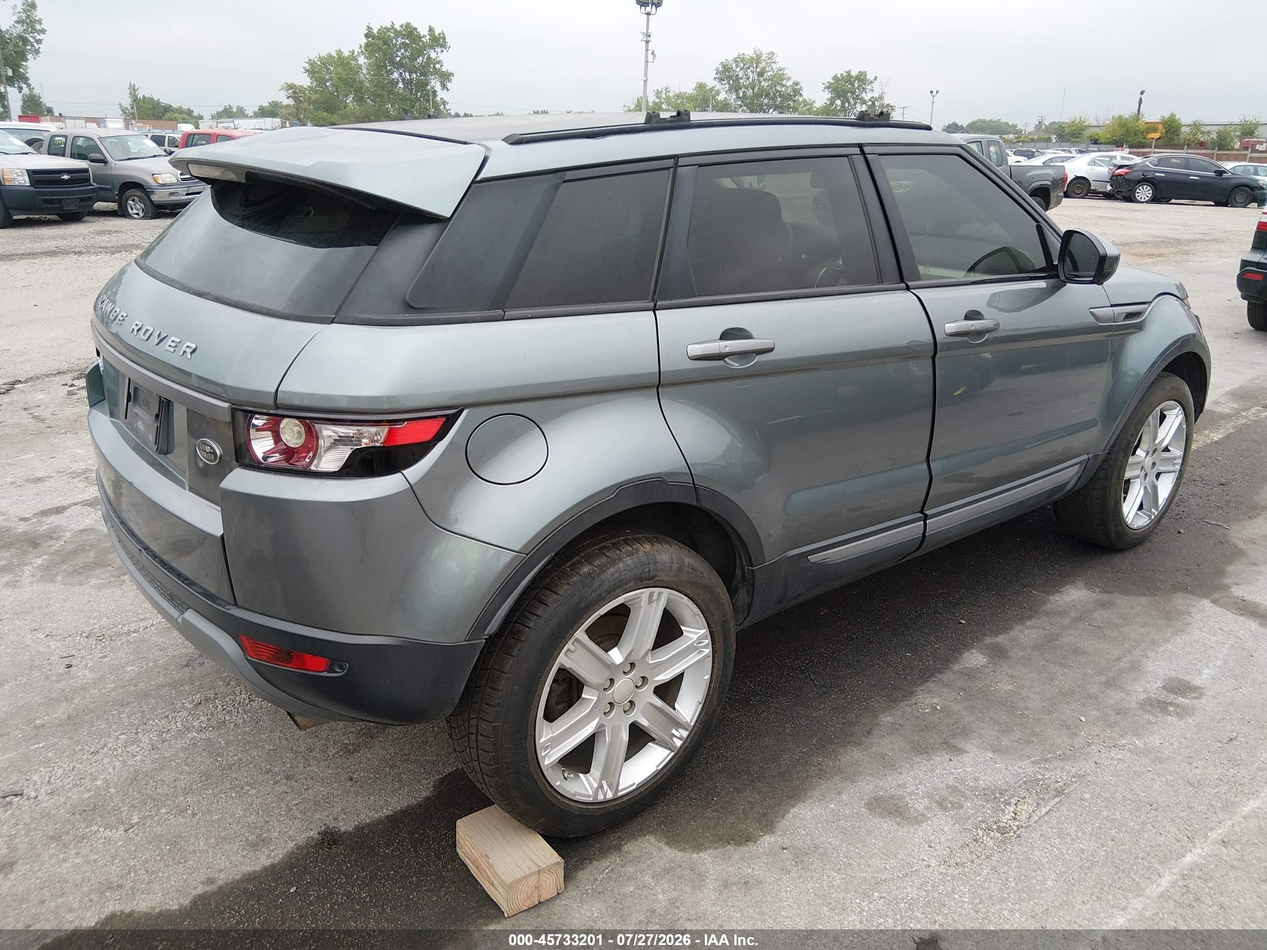 2015 Land Rover Range Rover Evoque Pure Gray vin: SALVR2BG3FH021719