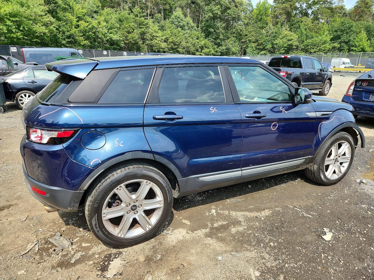 2013 Land Rover Range Rover Evoque Pure Premium Blue vin: SALVR2BG4DH842826