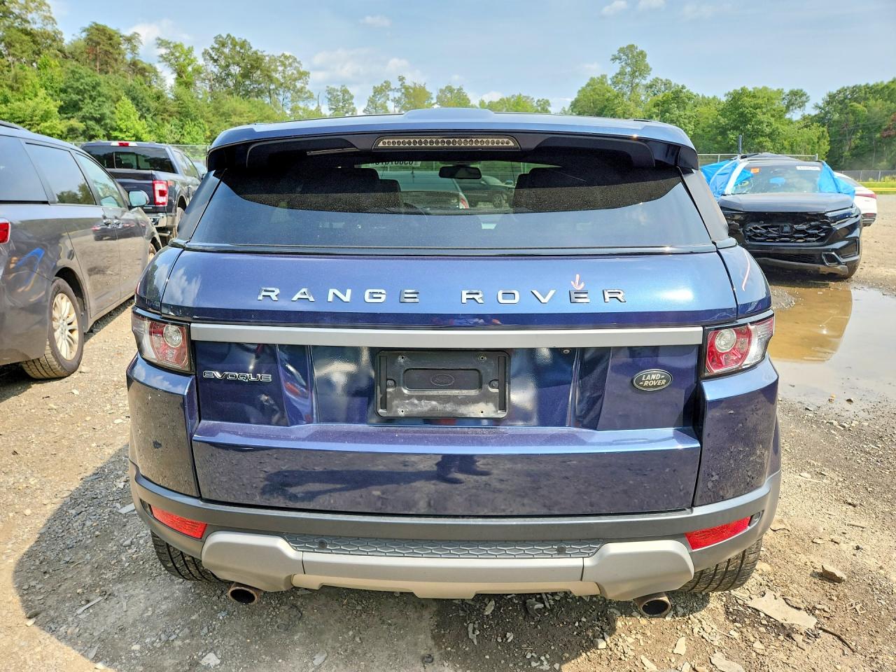 2013 Land Rover Range Rover Evoque Pure Premium Blue vin: SALVR2BG4DH842826